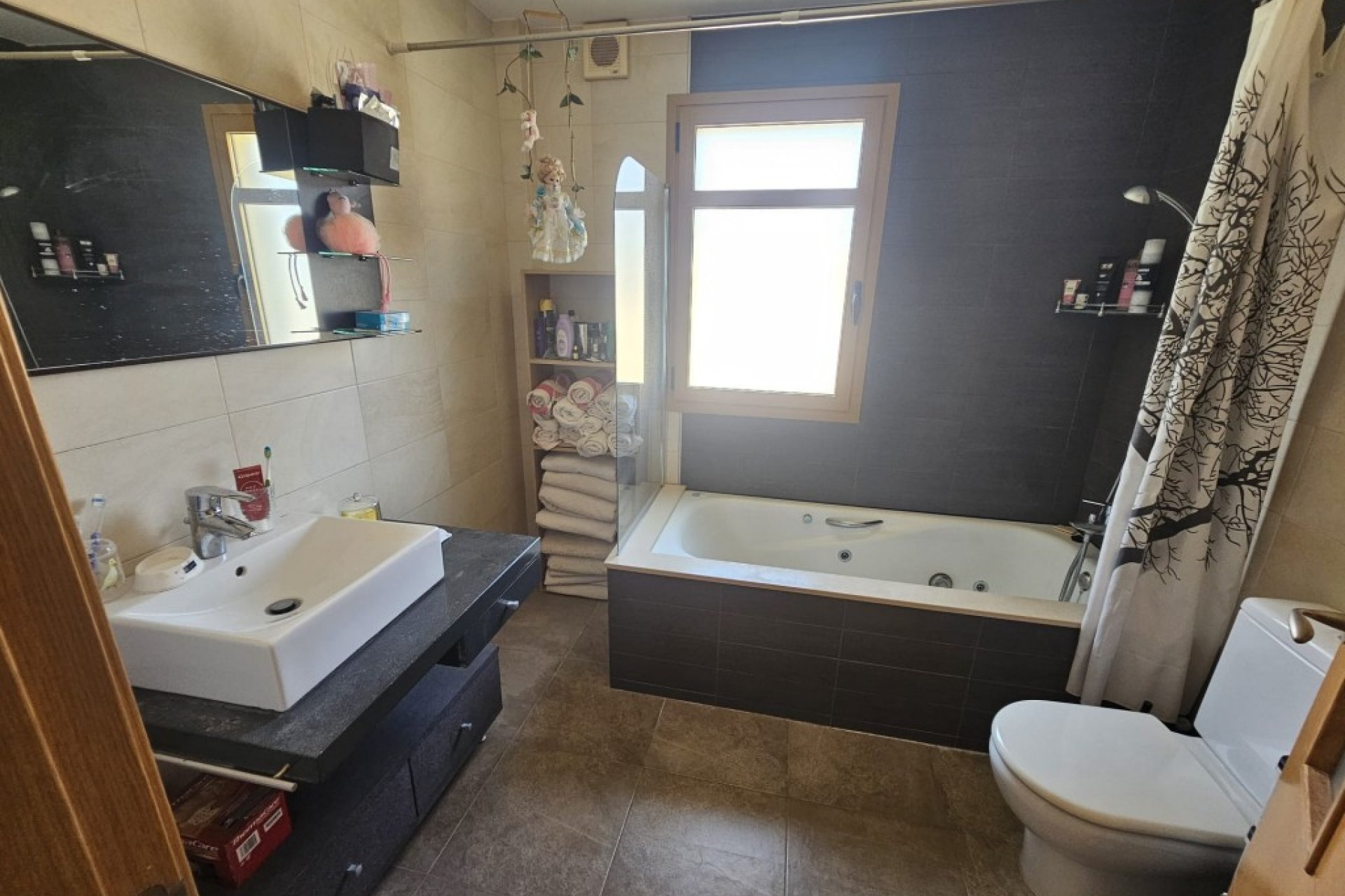 Revente - Villa -
Sierra Cortina - Inland