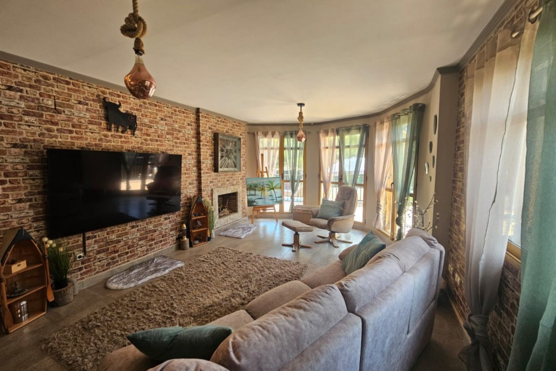 Revente - Villa -
Sierra Cortina - Inland