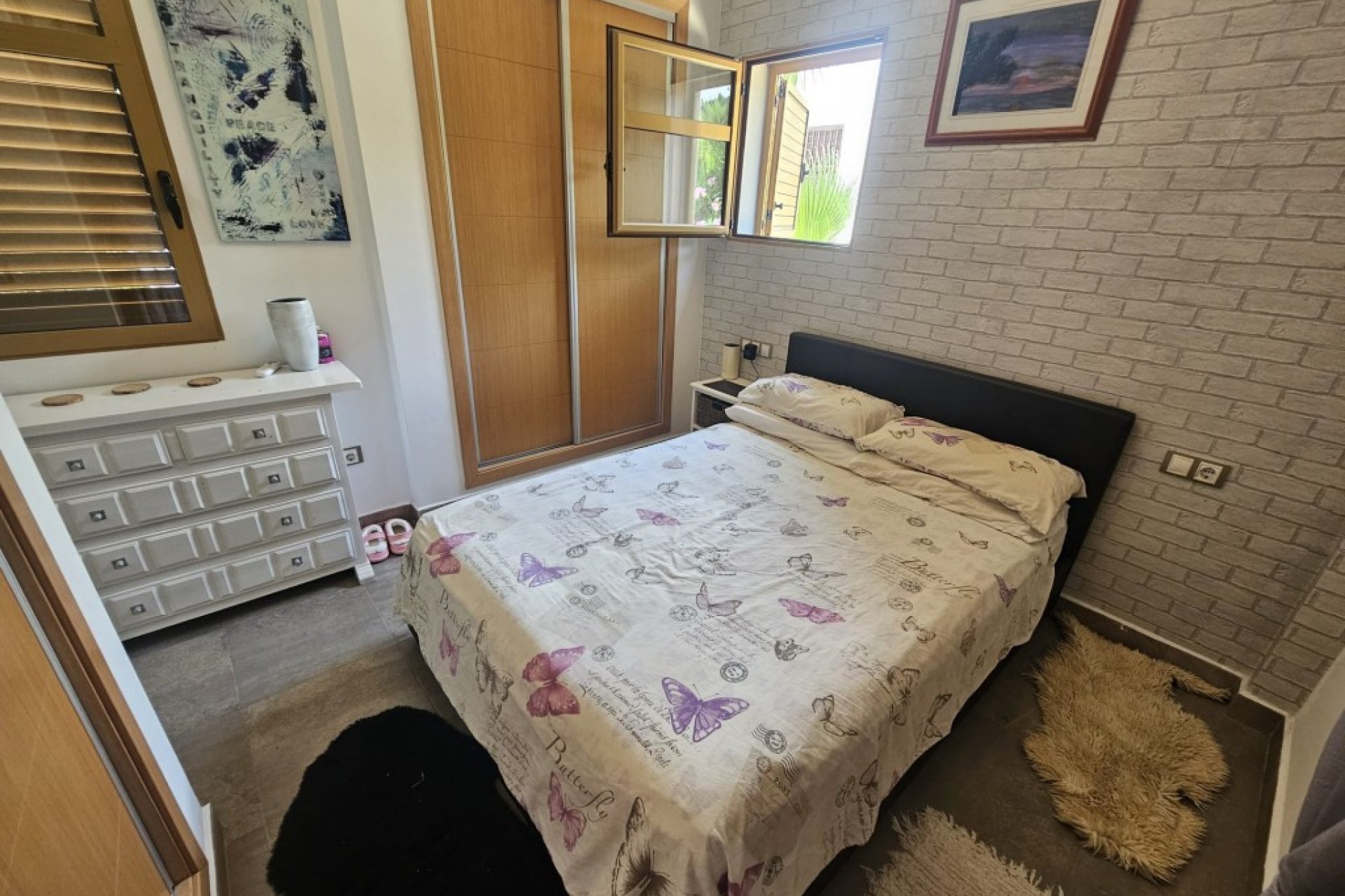 Revente - Villa -
Sierra Cortina - Inland