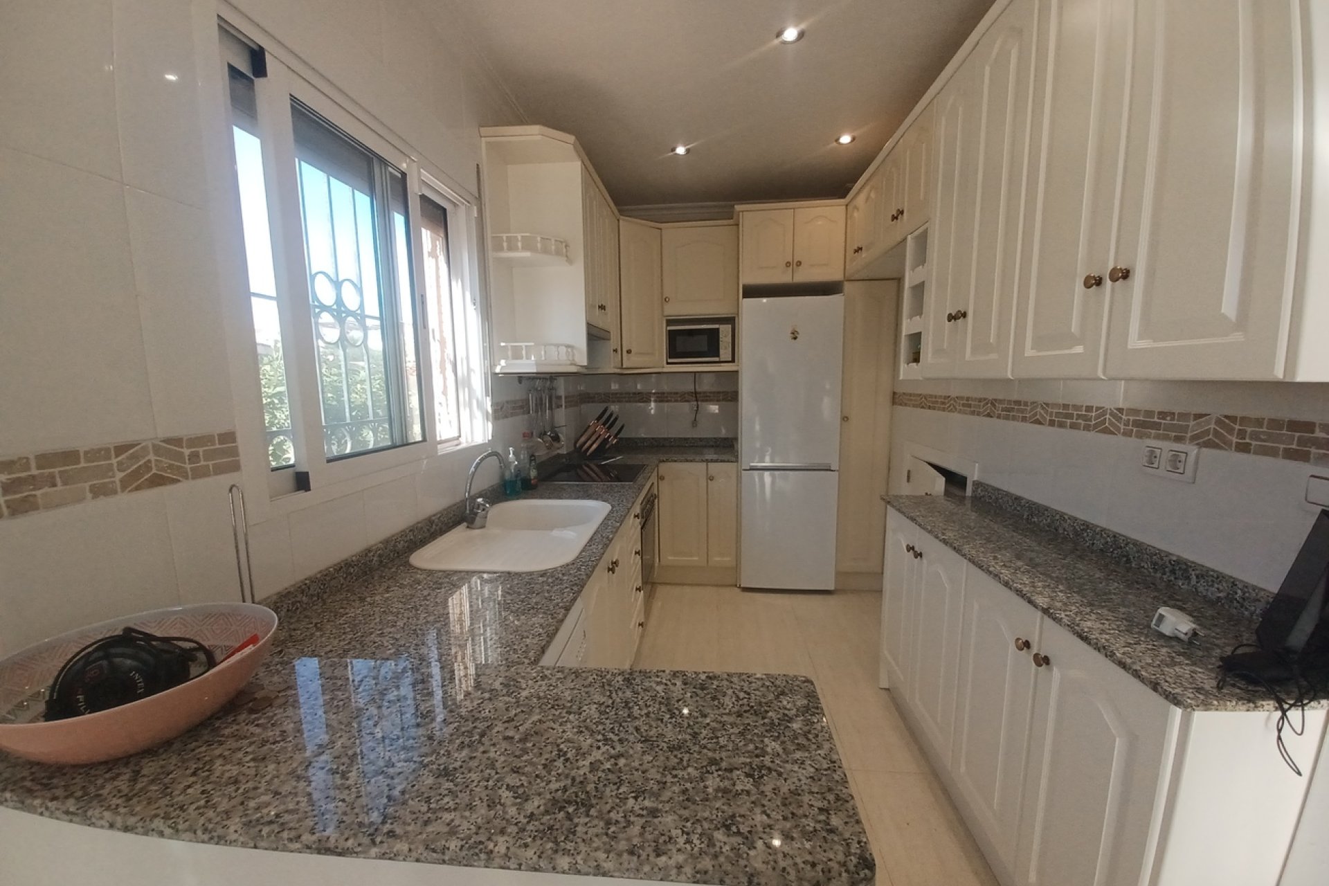 Revente - Villa -
Sucina - Inland