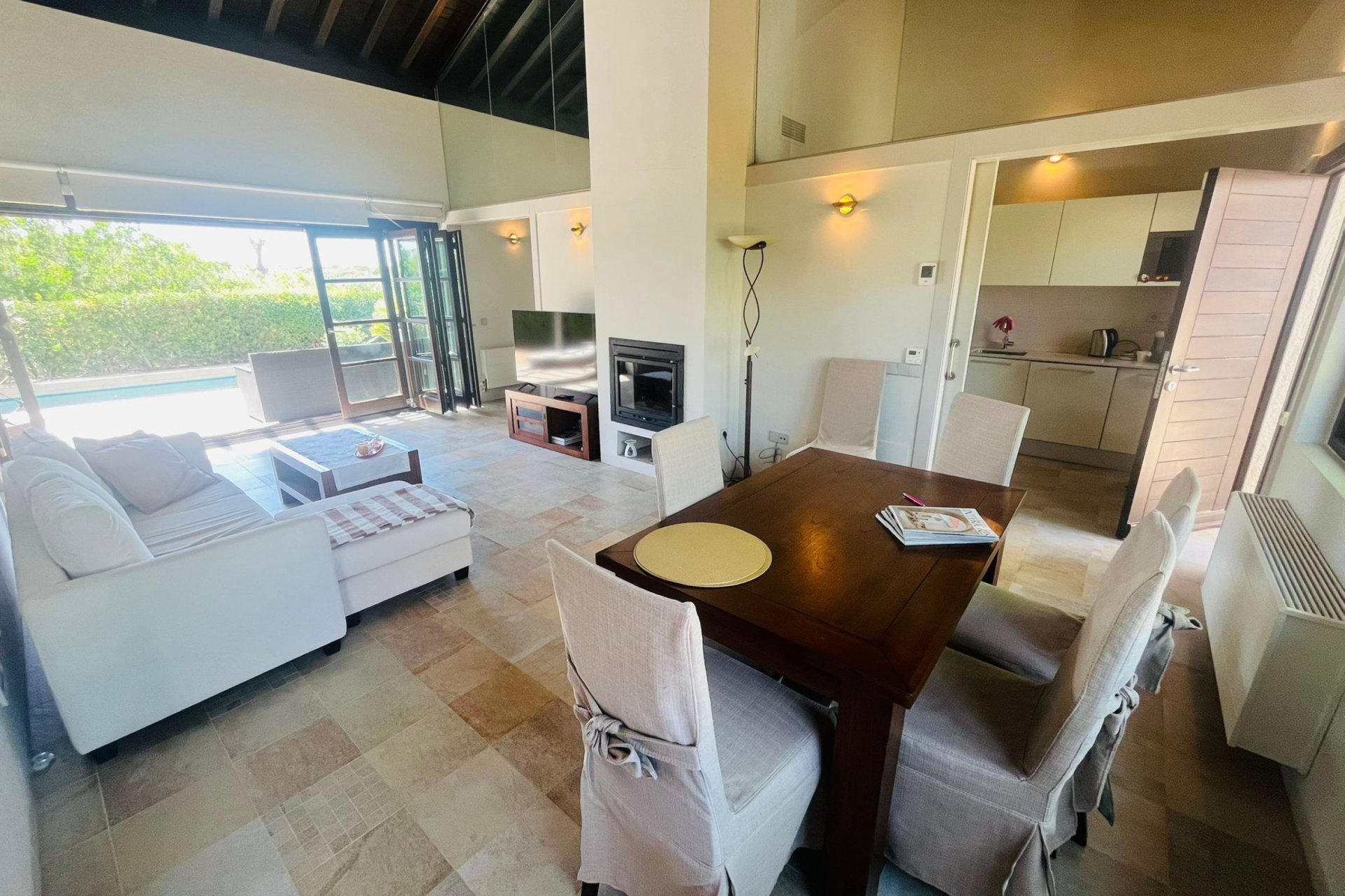 Revente - Villa -
Sucina - Inland