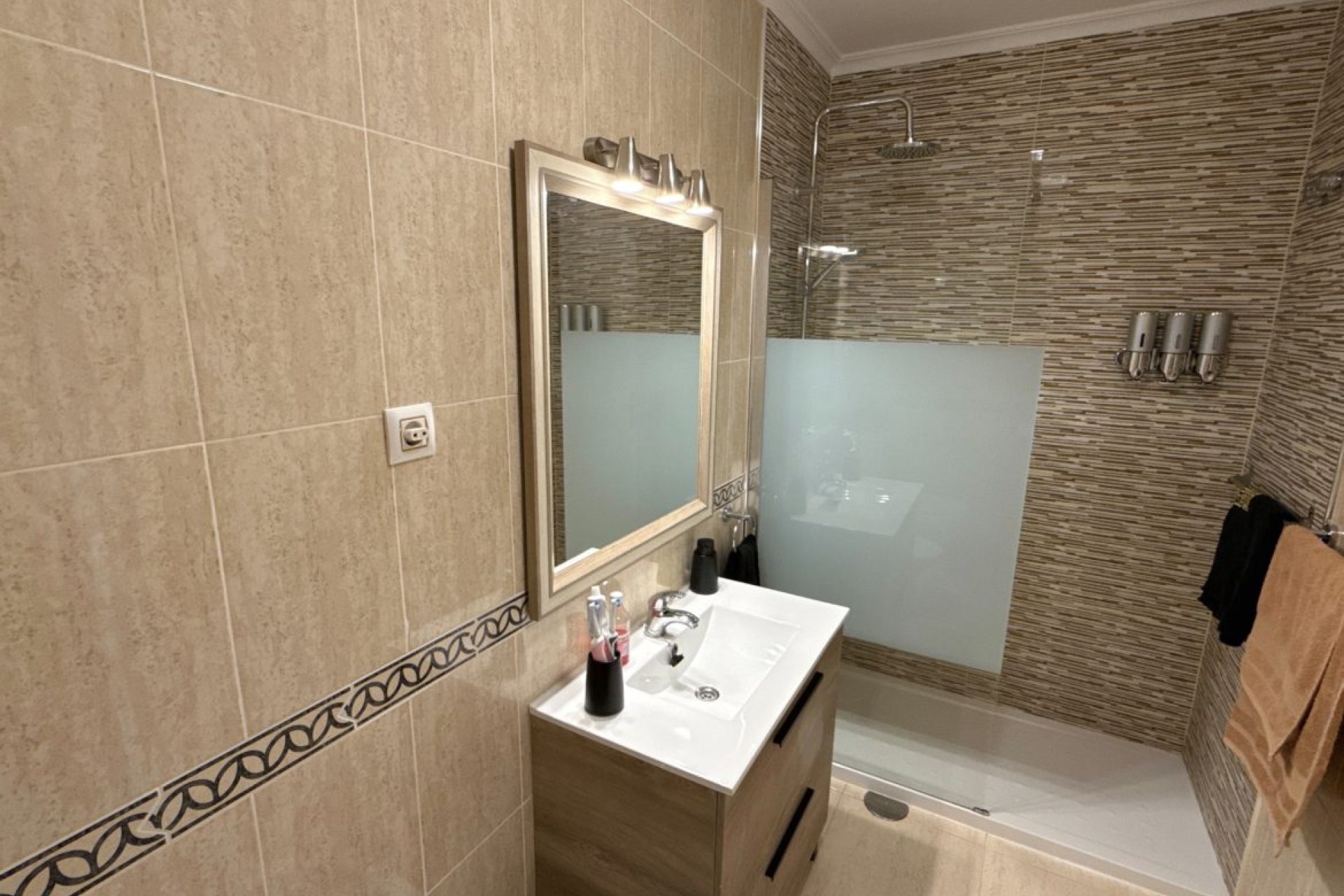 Revente - Villa -
Sucina - Inland