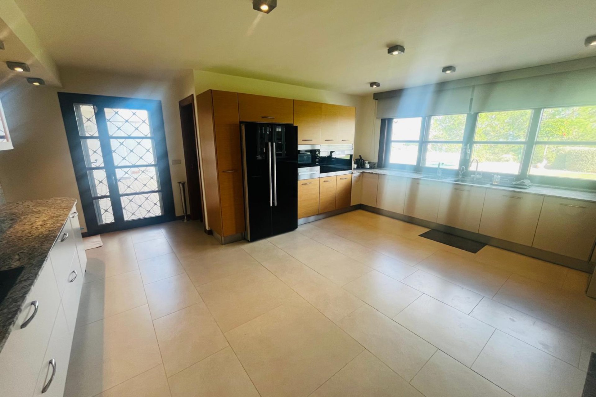 Revente - Villa -
Sucina - Inland