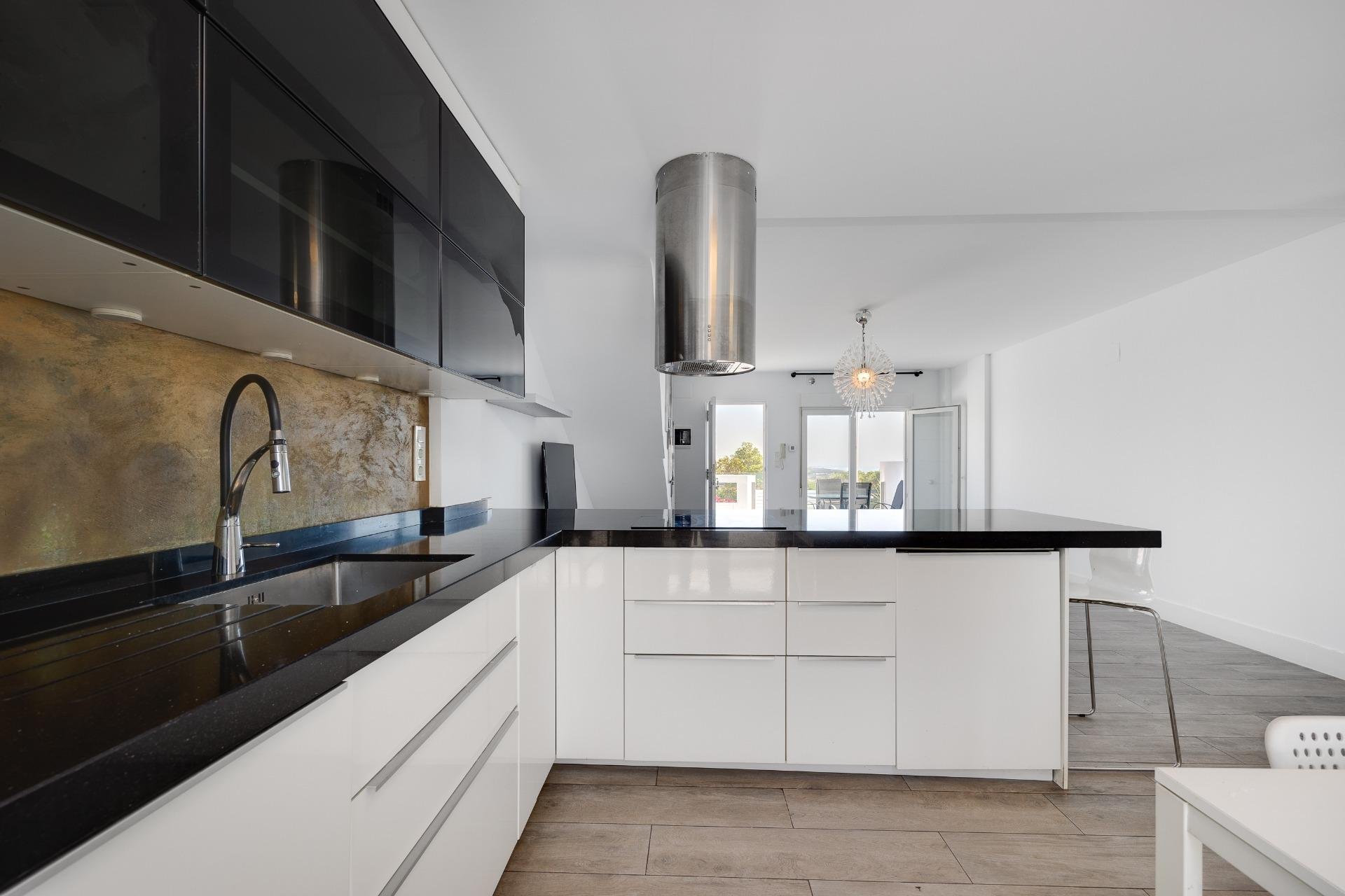 Revente - Villa -
Torrevieja - Aguas Nuevas