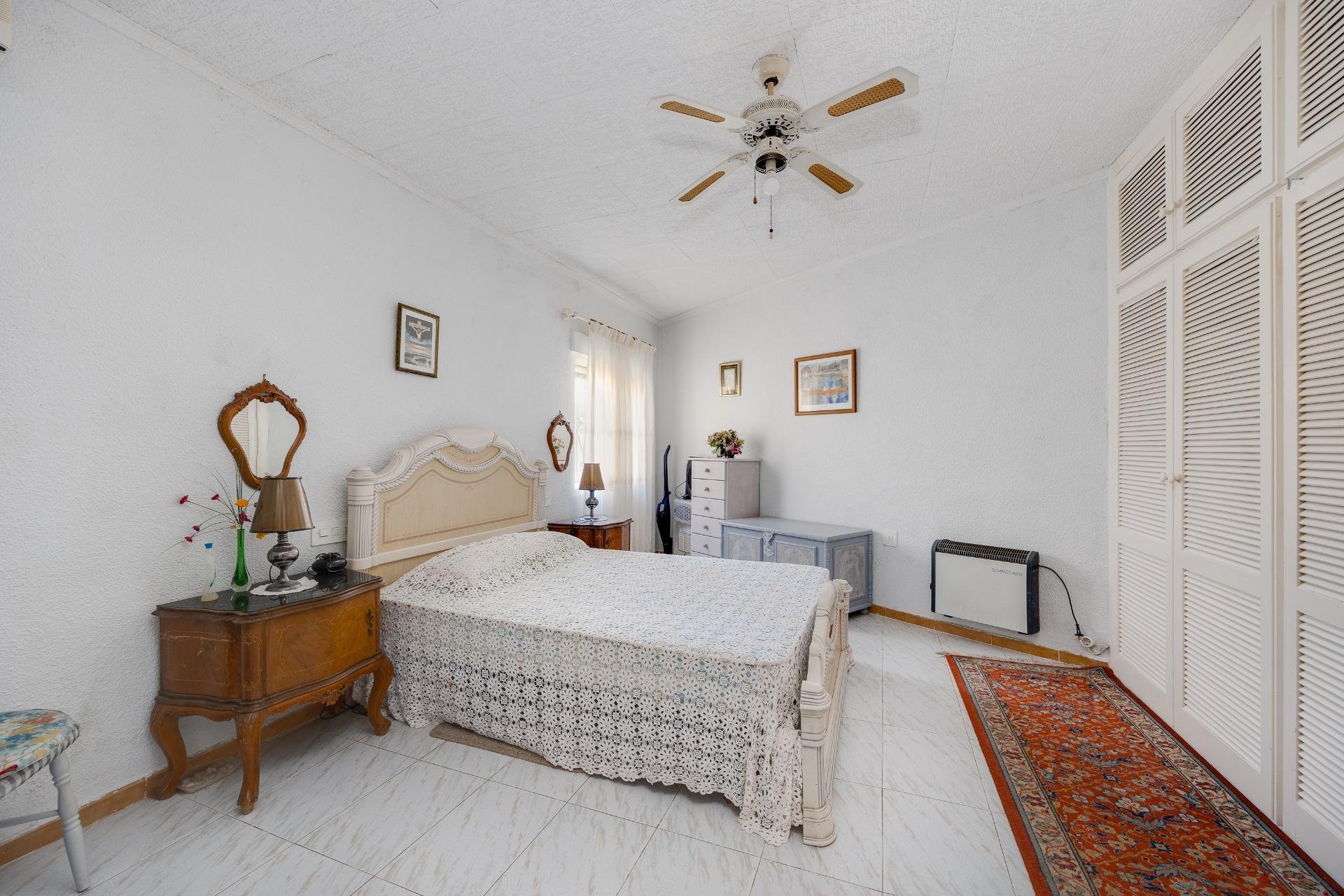 Revente - Villa -
Torrevieja - Aguas Nuevas