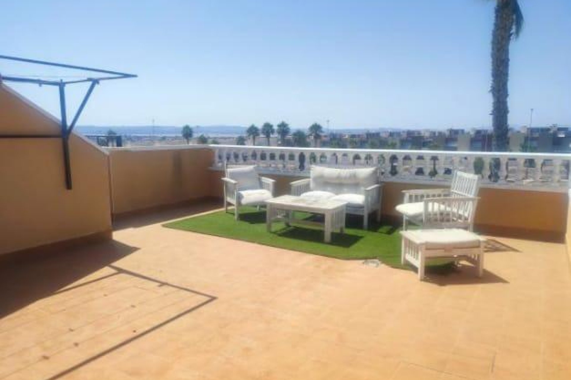 Revente - Villa -
Torrevieja - Aguas Nuevas