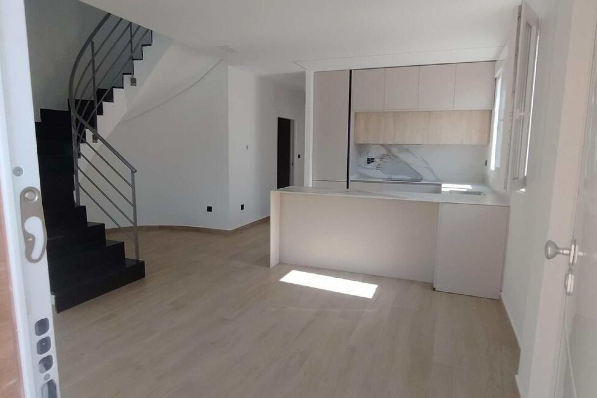 Revente - Villa -
Torrevieja - Aguas Nuevas