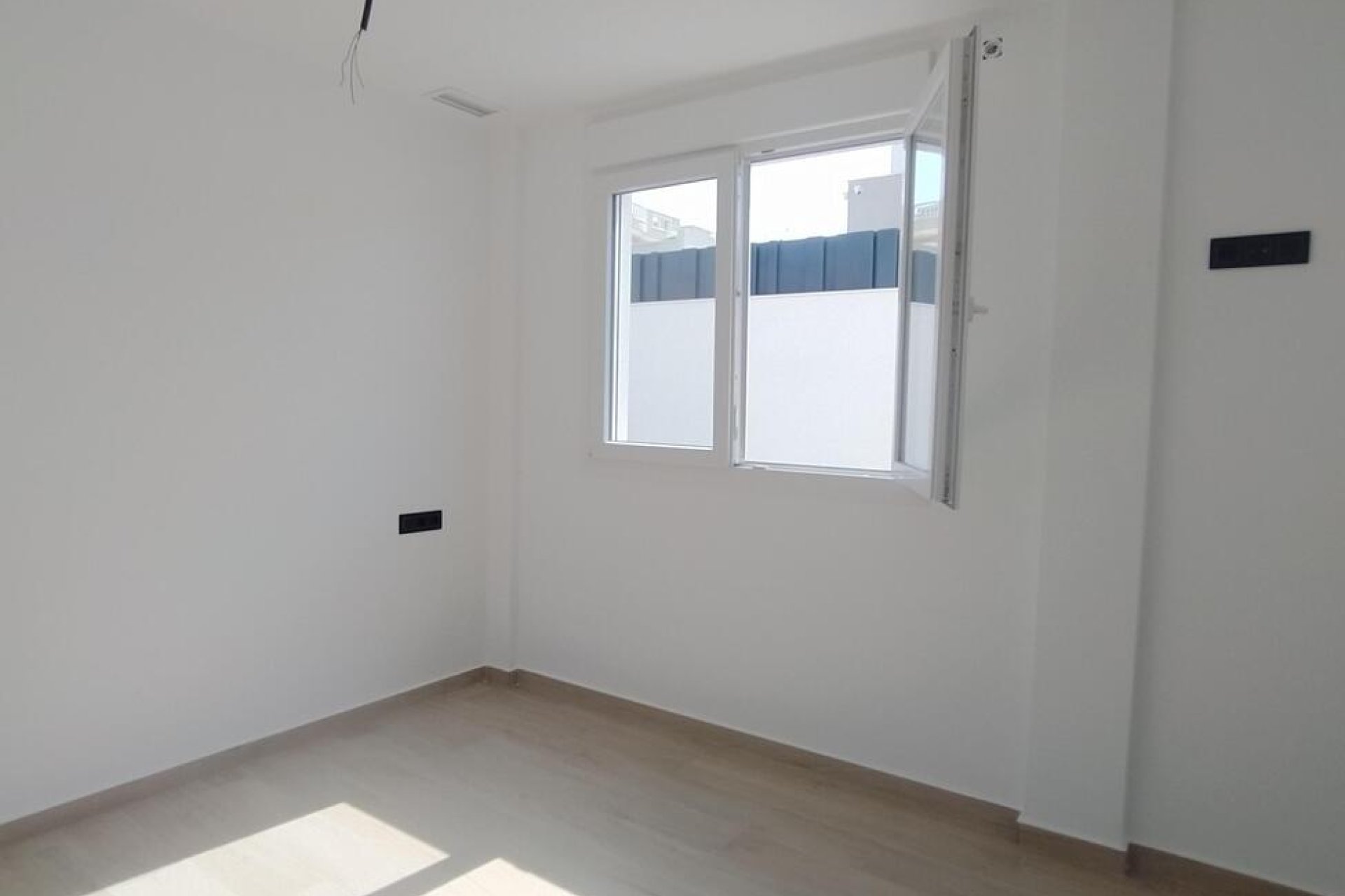 Revente - Villa -
Torrevieja - Aguas Nuevas