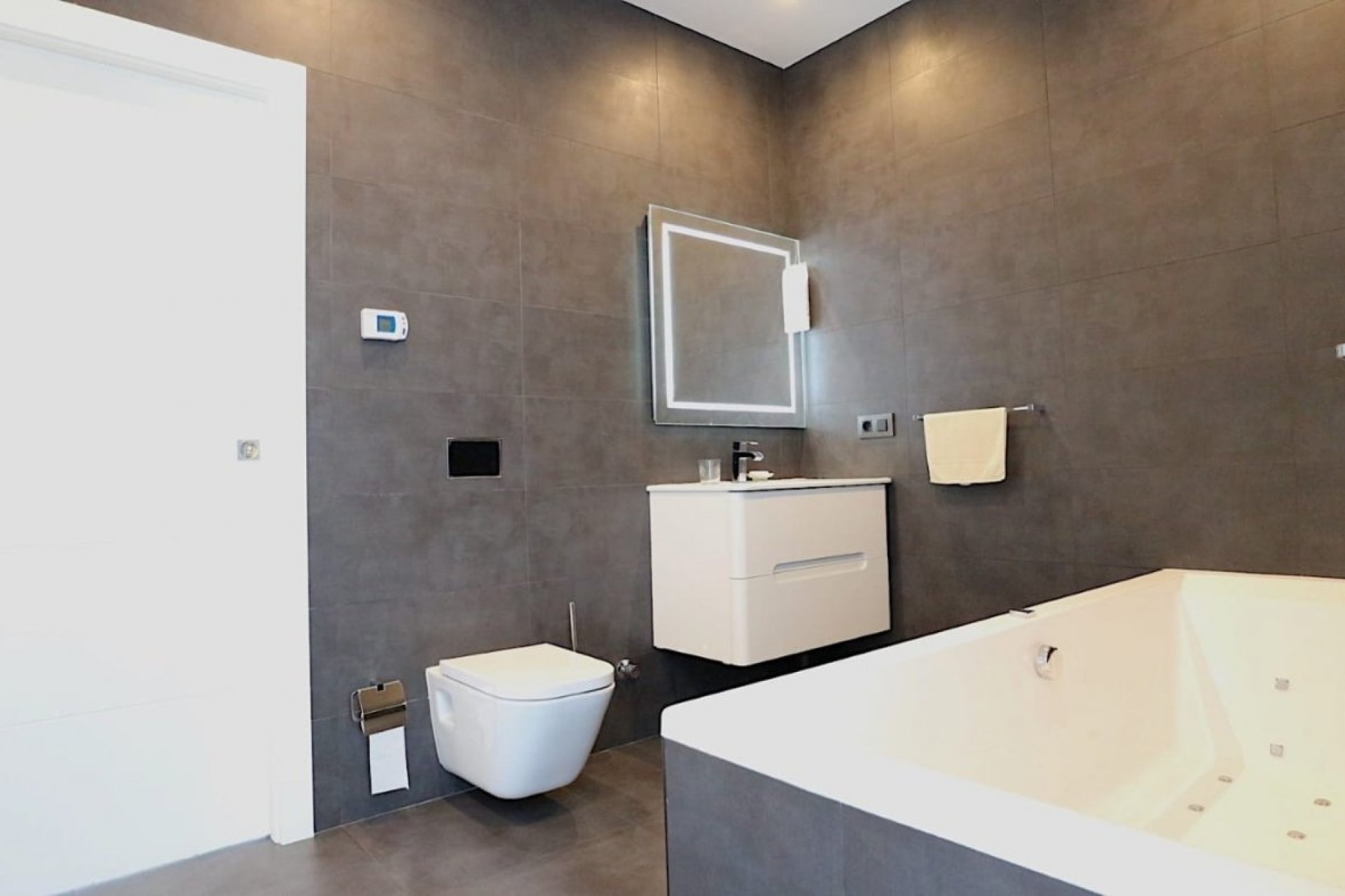 Revente - Villa -
Torrevieja - Costa Blanca