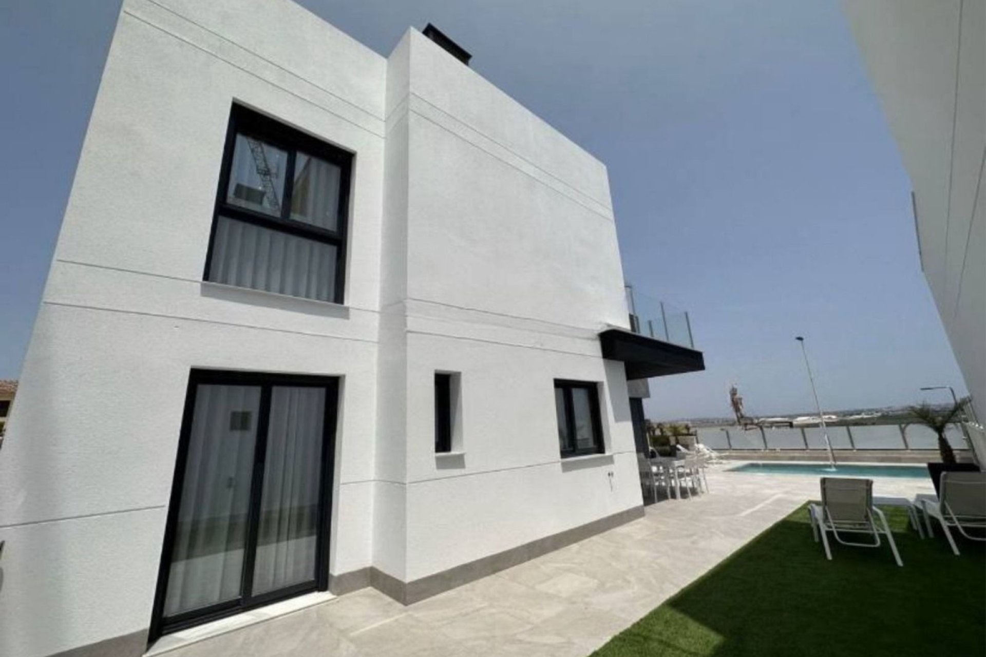 Revente - Villa -
Torrevieja - Costa Blanca
