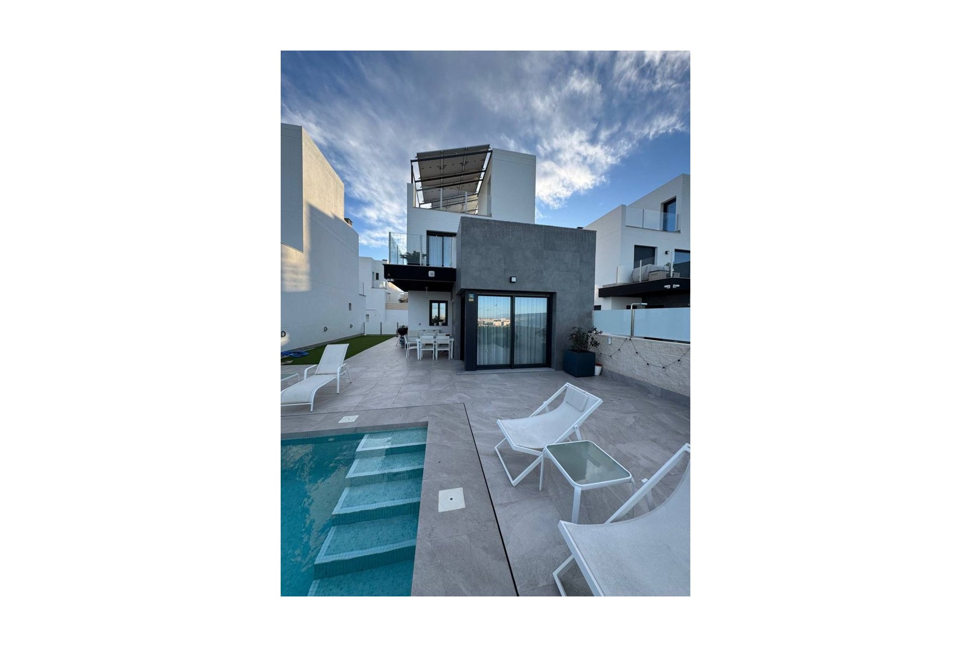 Revente - Villa -
Torrevieja - Costa Blanca