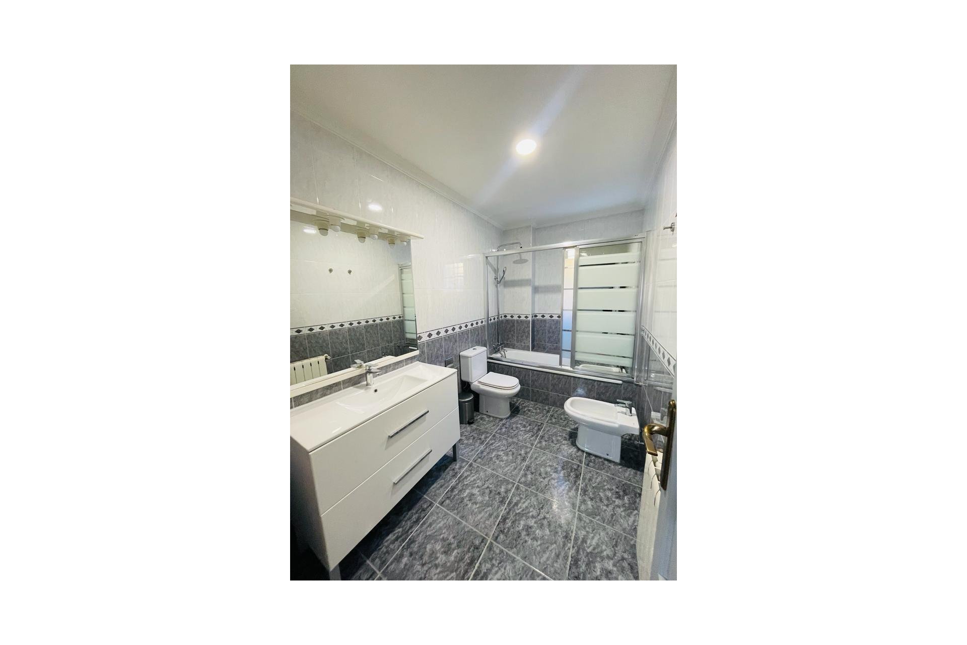 Revente - Villa -
Torrevieja - Los Balcones