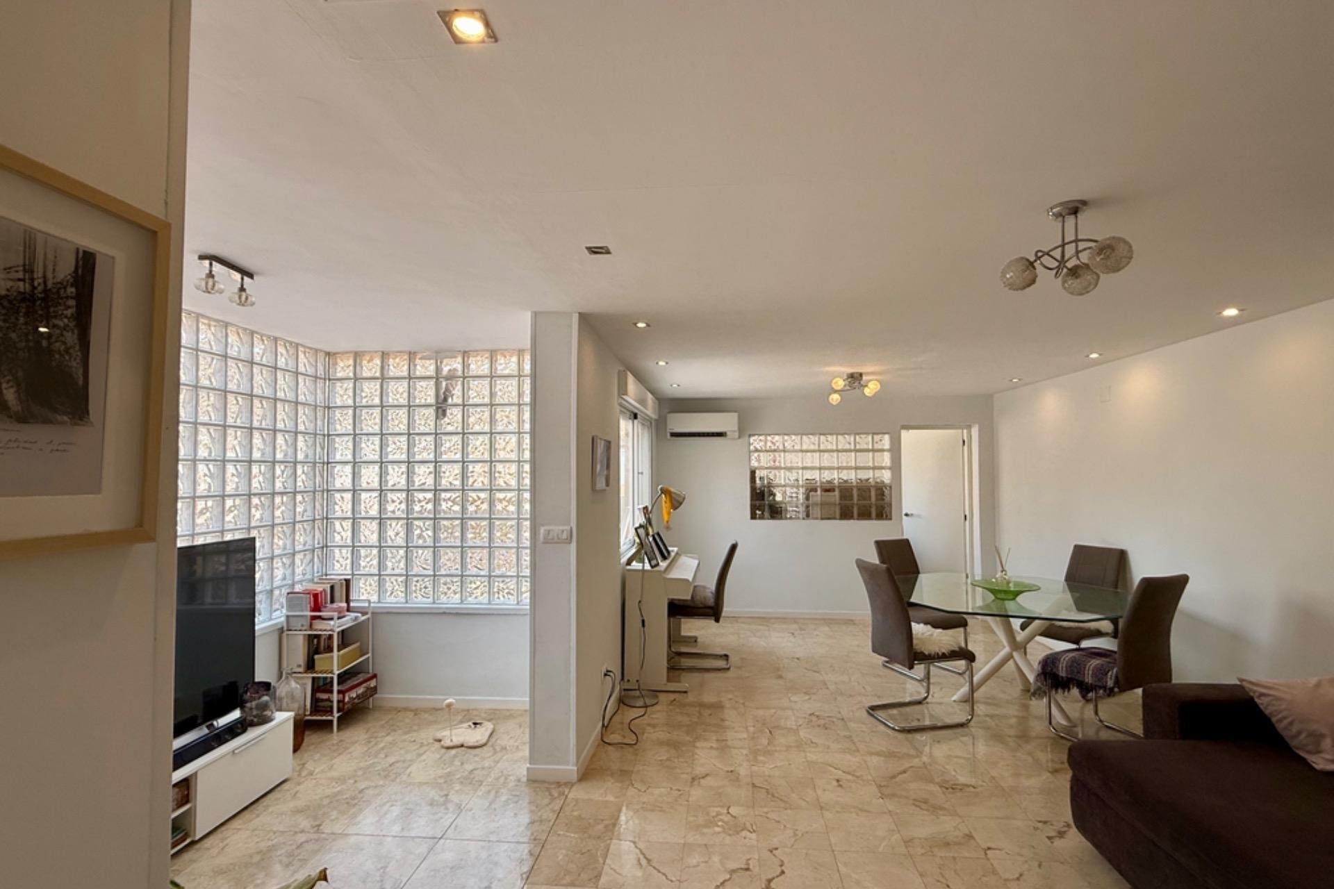 Revente - Villa -
Torrevieja - Los Frutales