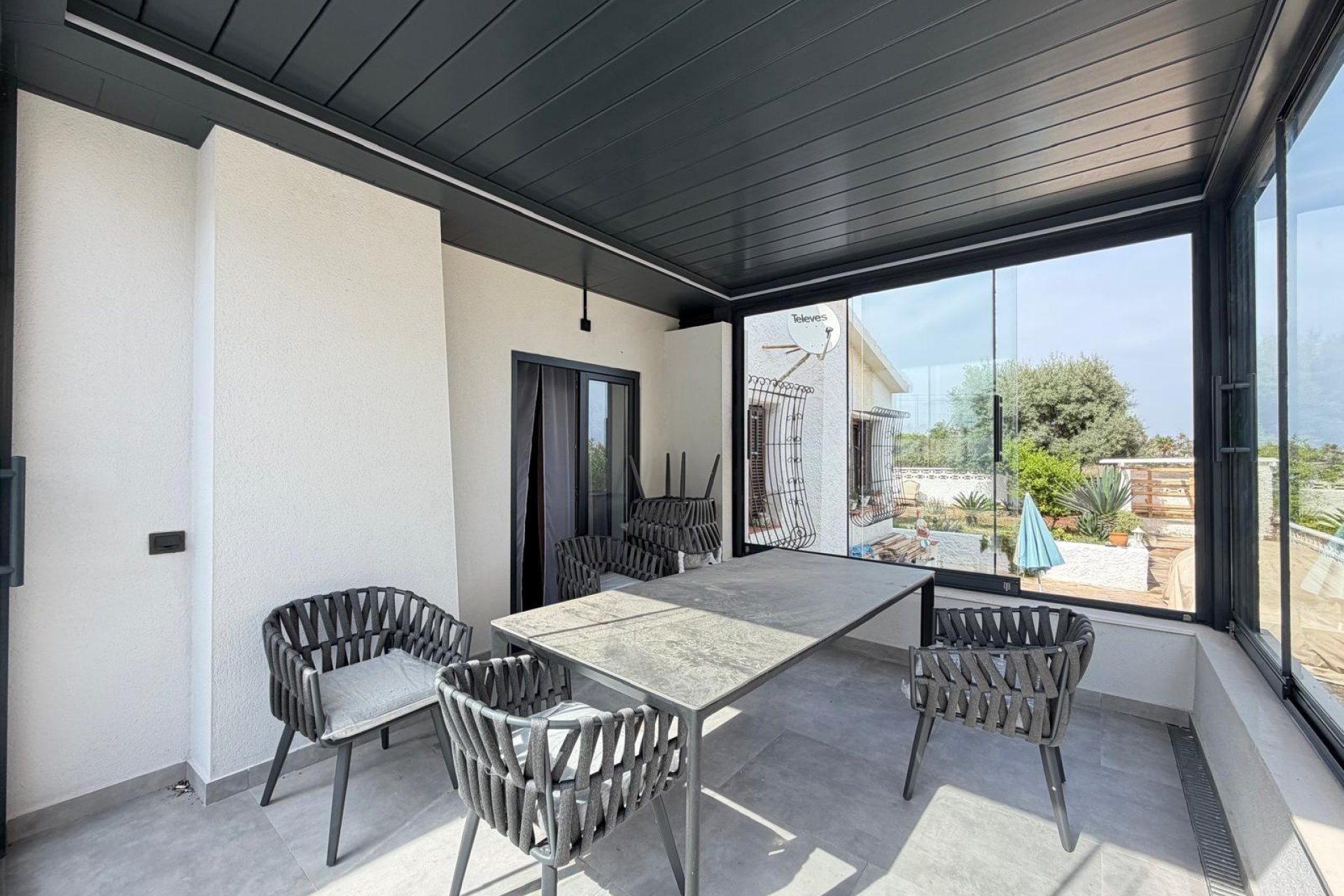 Revente - Villa -
Torrevieja - Punta Prima