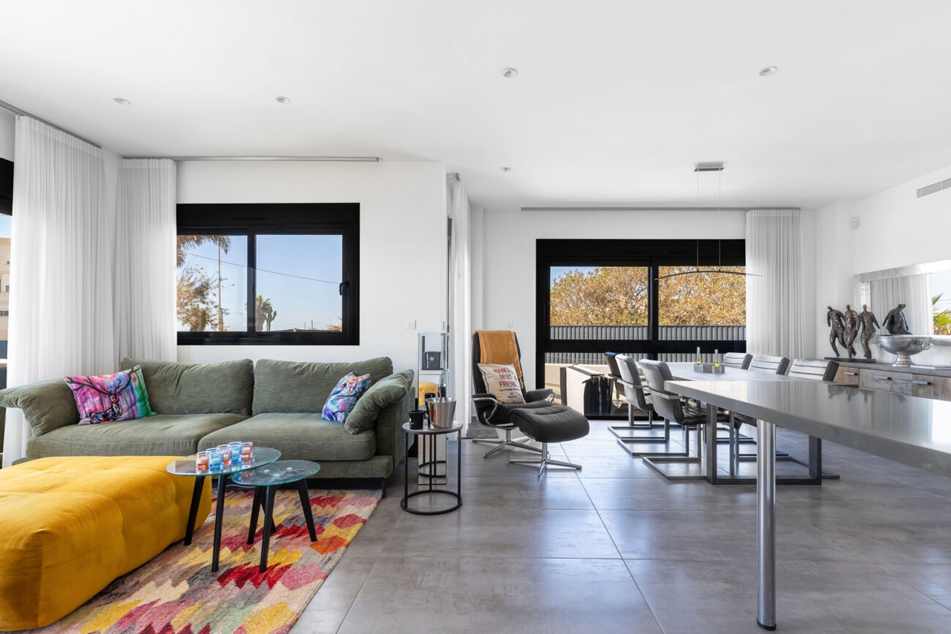 Revente - Villa -
Torrevieja - Rosaleda