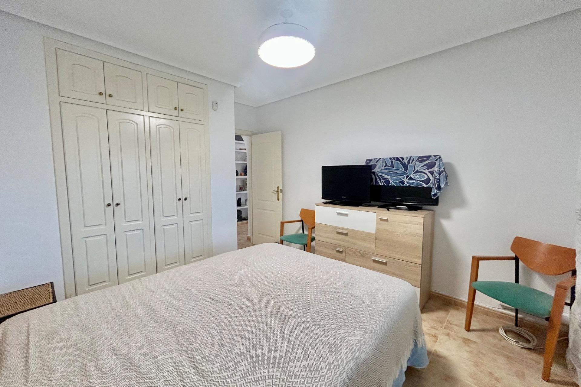 Revente - Villa -
Torrevieja - San Luis
