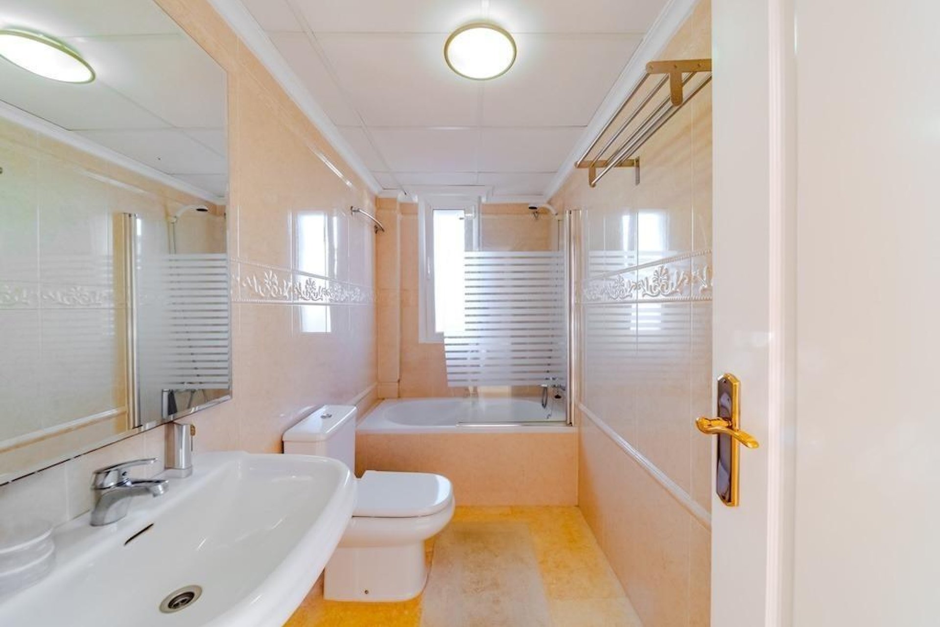 Revente - Villa -
Torrevieja - Torre La Mata