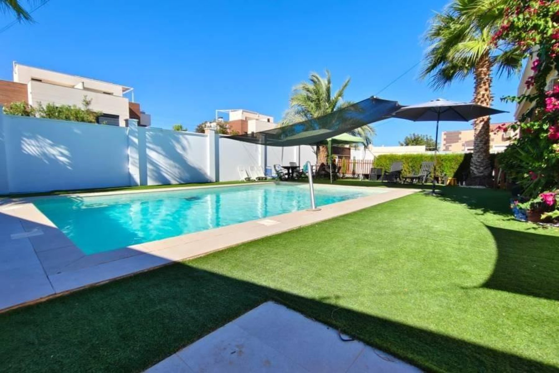 Revente - Villa -
Torrevieja - Torreta Florida