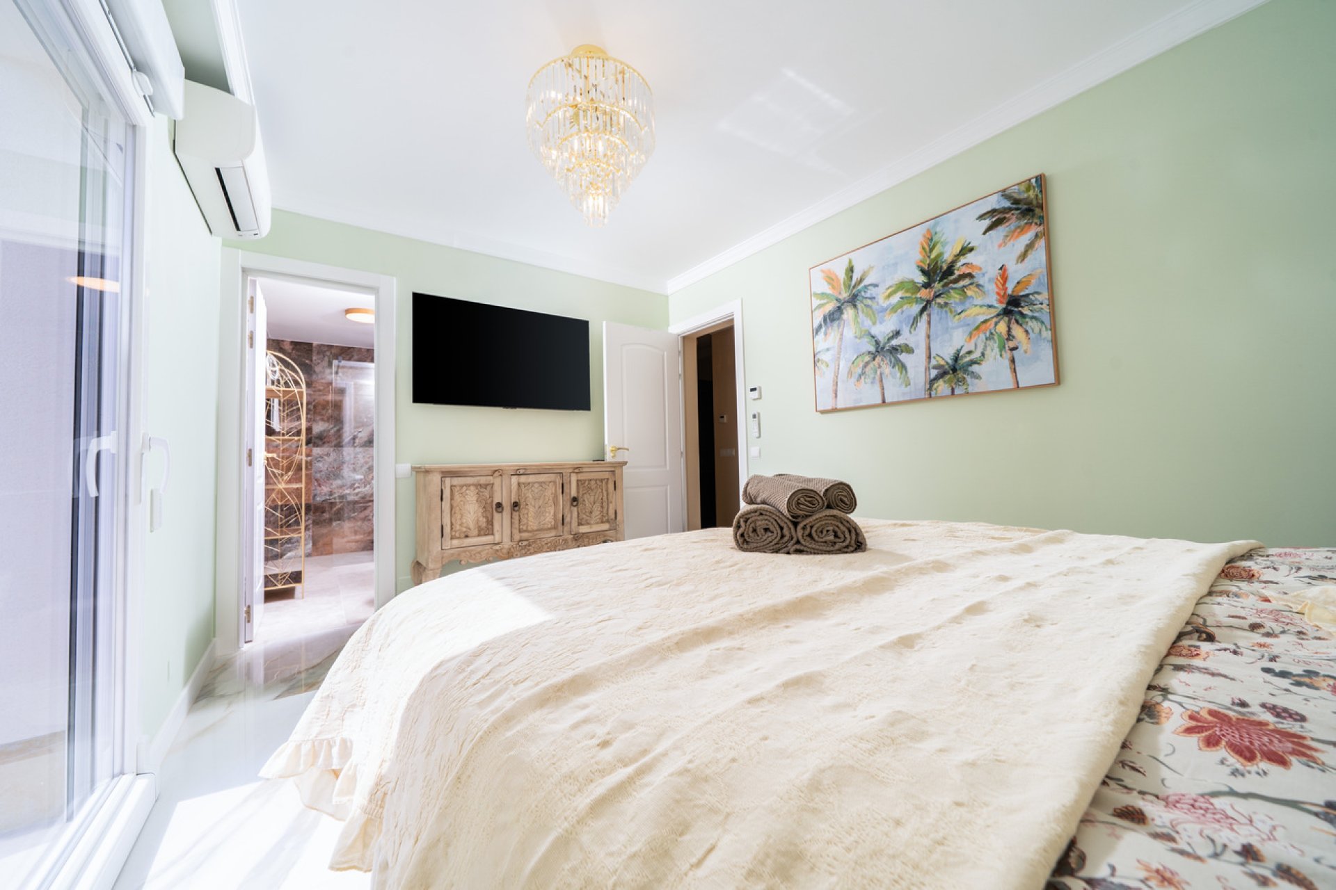Revente - Villa -
Torrevieja - Torreta