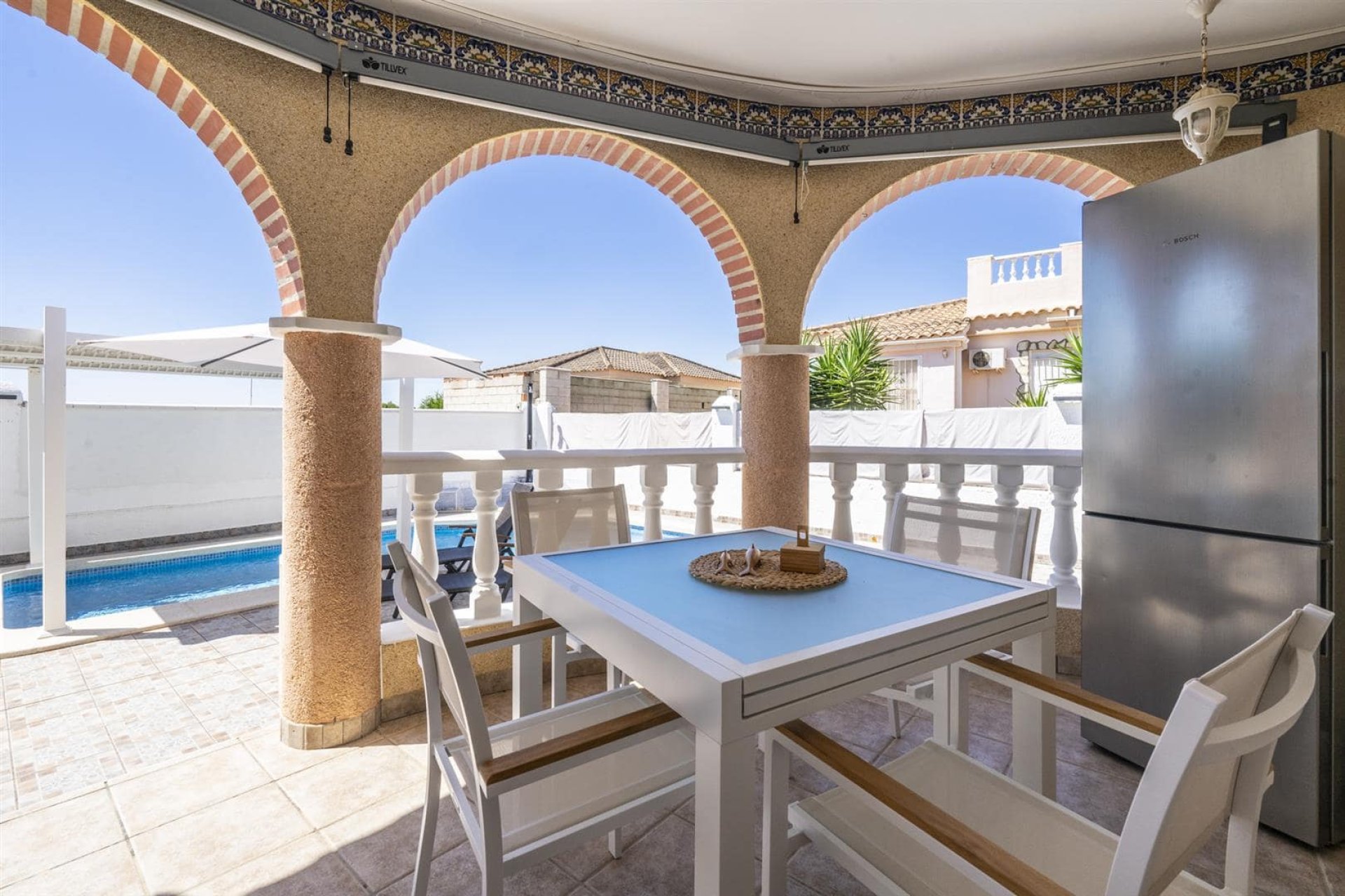Revente - Villa -
Valle Del Sol - Inland