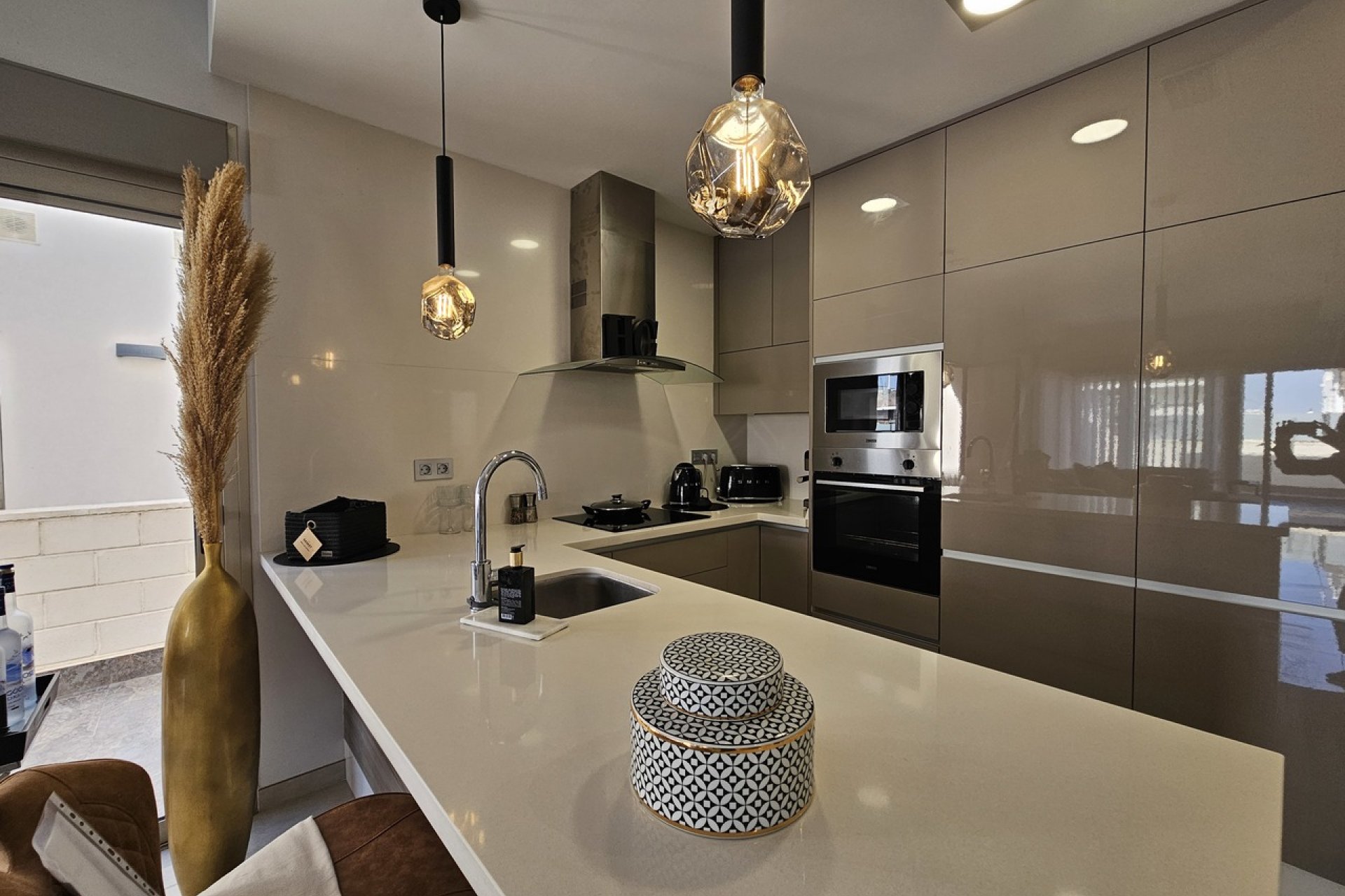 Revente - Villa -
Villamartin - Costa Blanca