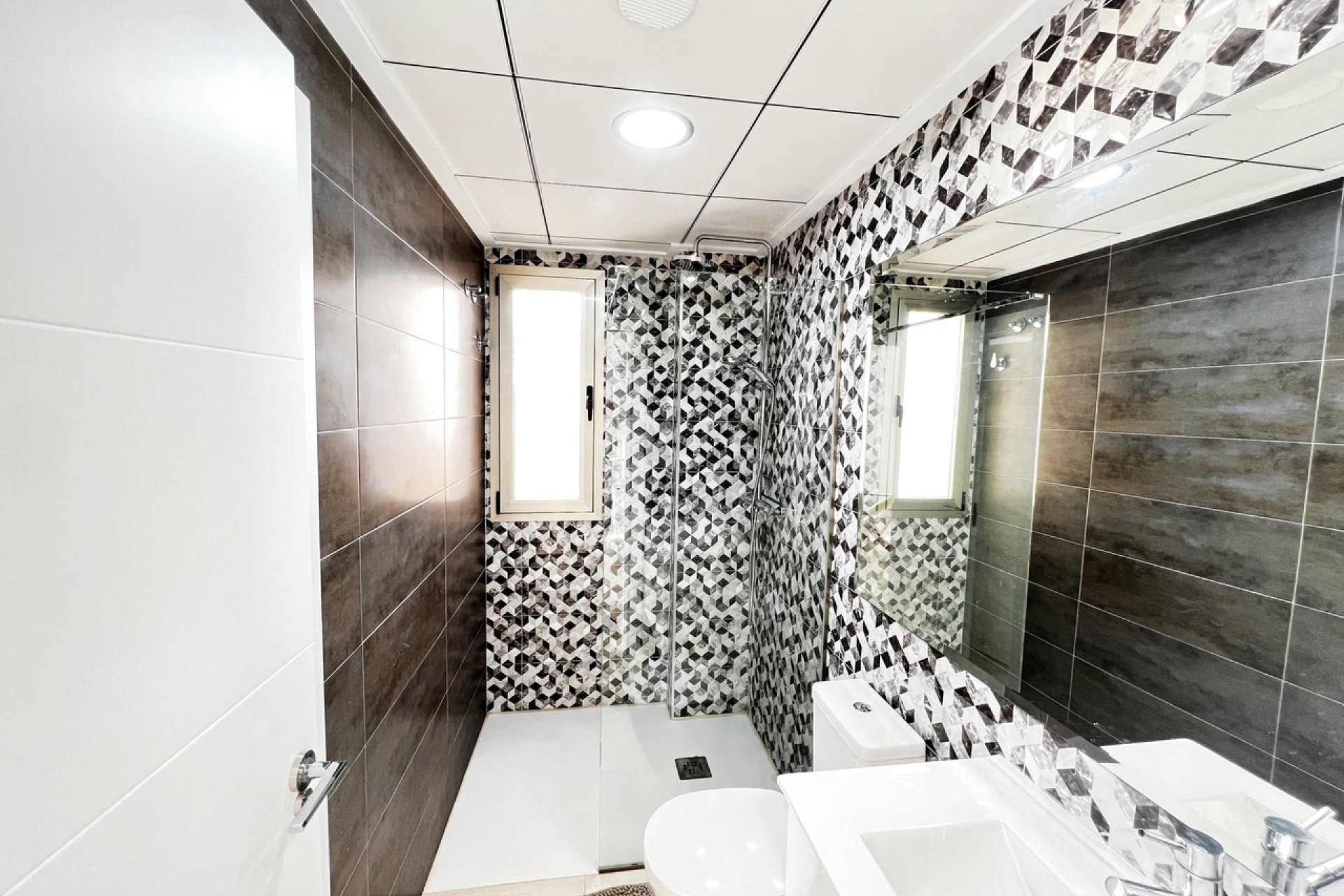 Revente - Villa -
Villamartin - Costa Blanca