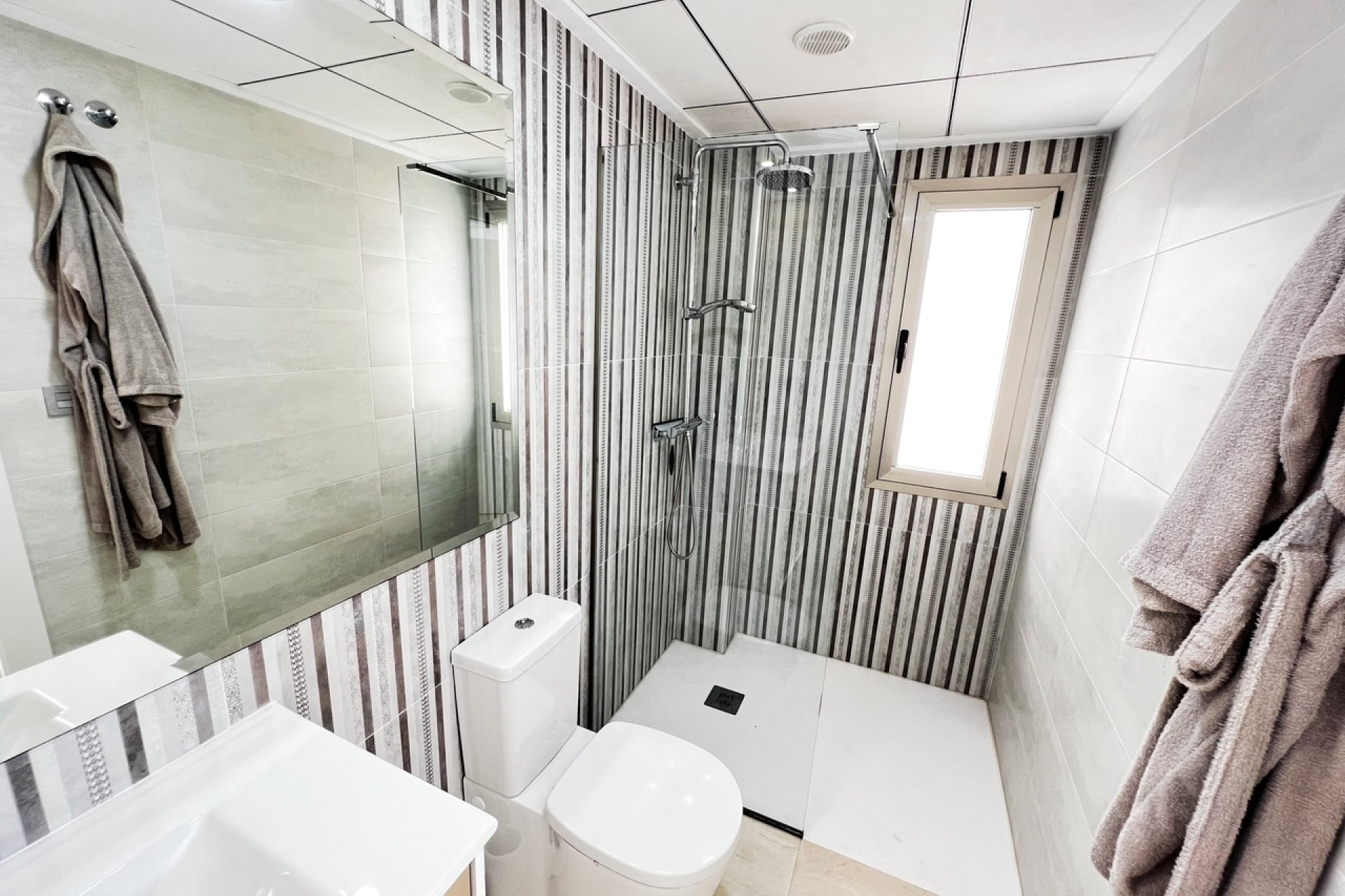Revente - Villa -
Villamartin - Costa Blanca