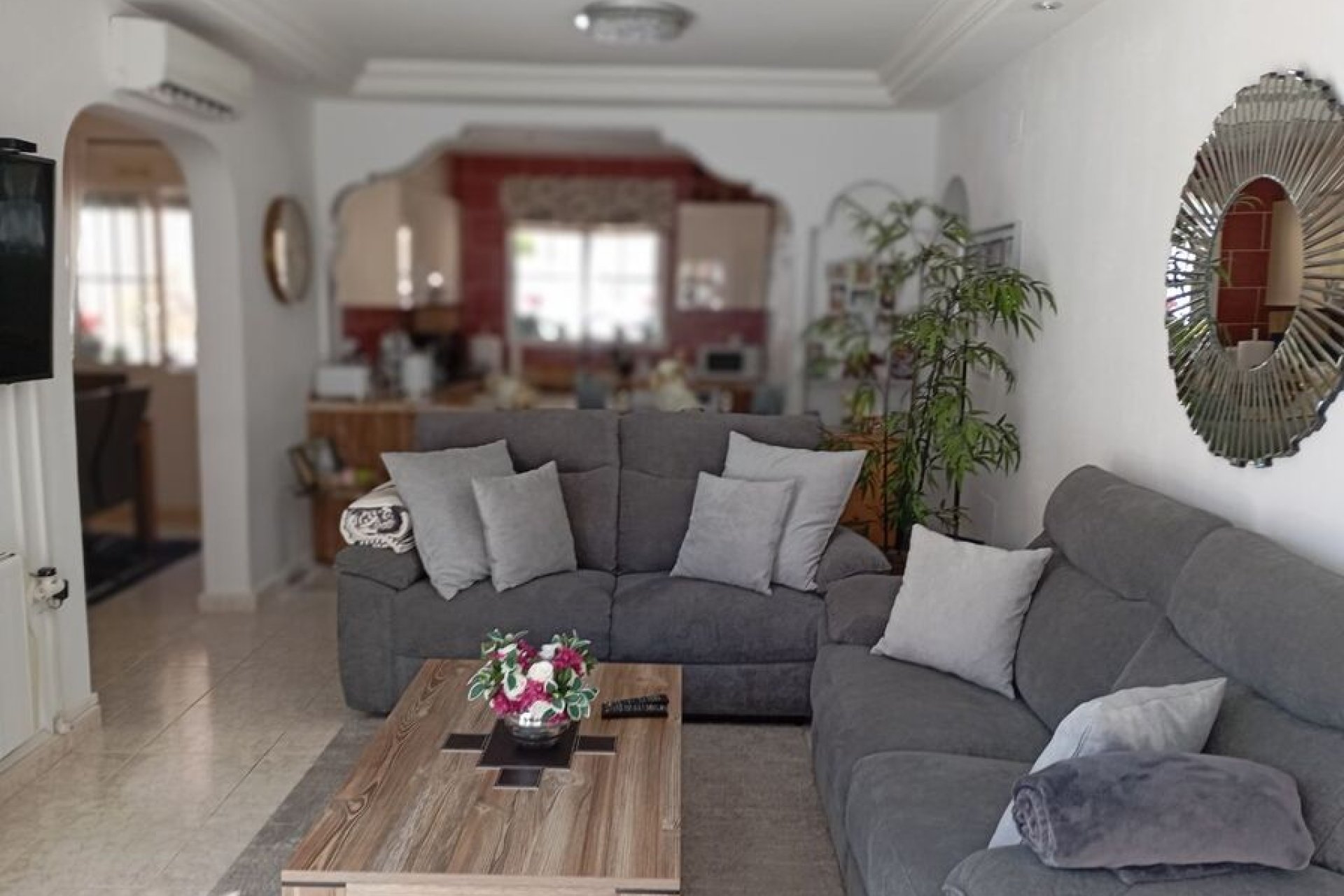 Revente - Villa -
Villamartin - Costa Blanca
