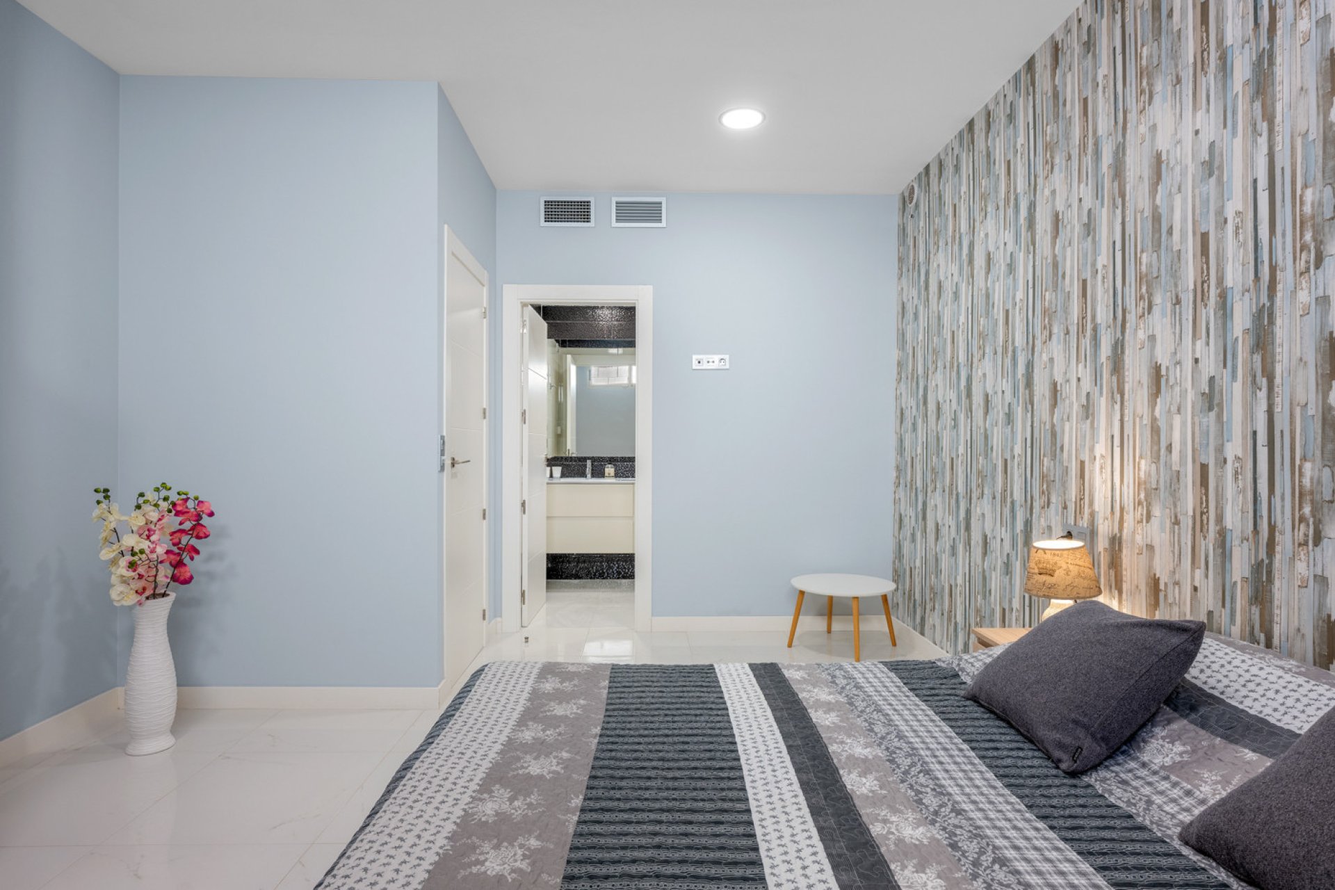 Revente - Villa -
Villamartin - Costa Blanca