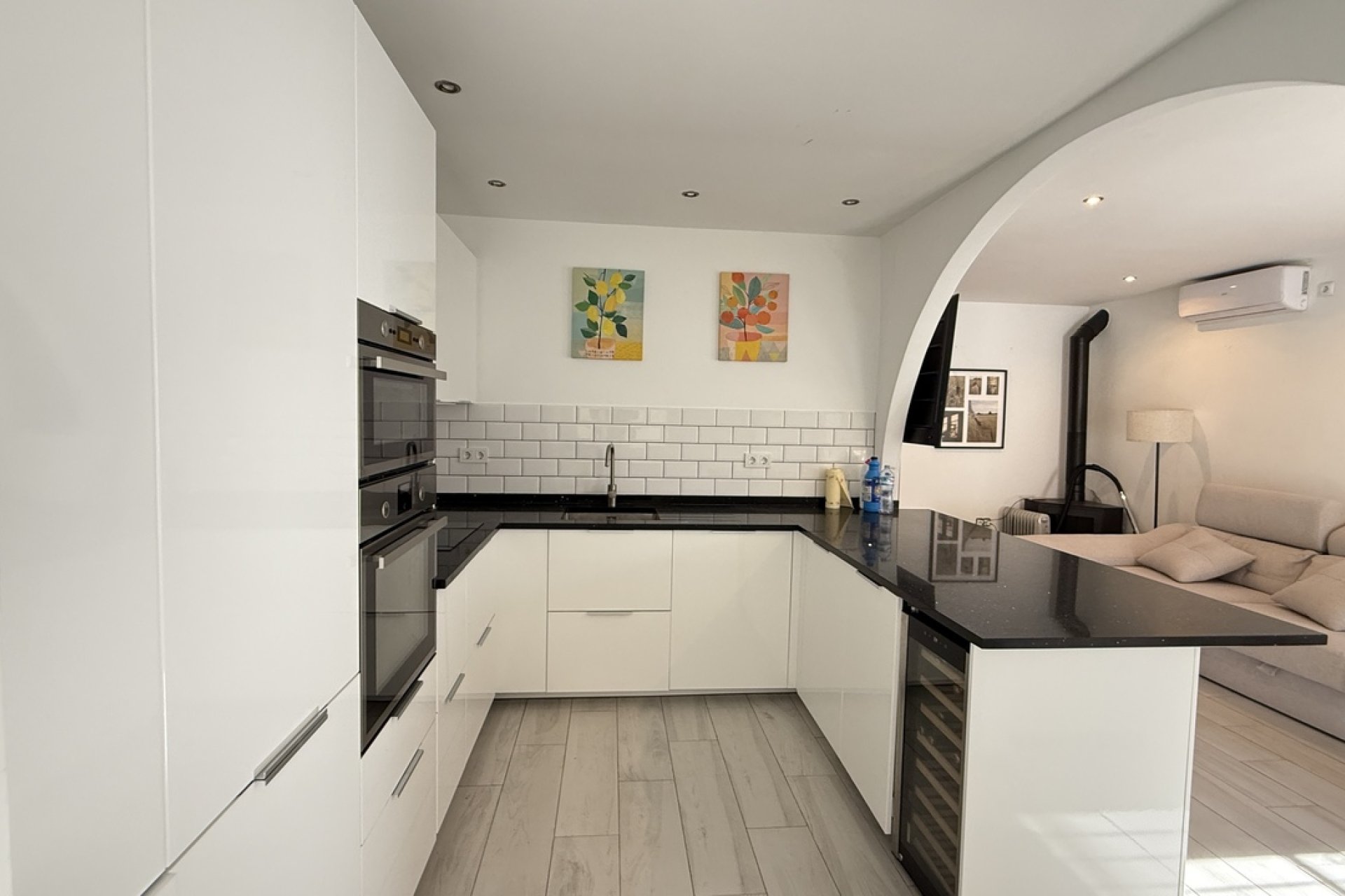 Revente - Villa -
Villamartin - Costa Blanca