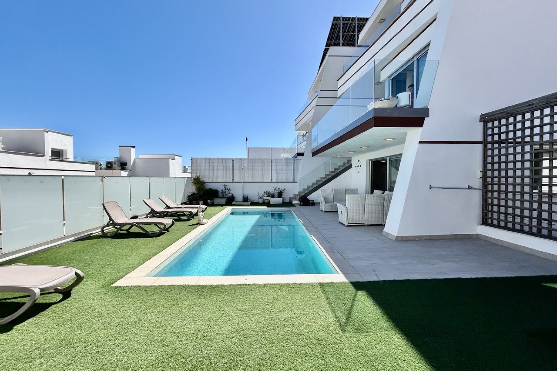 Revente - Villa -
Villamartin - Costa Blanca