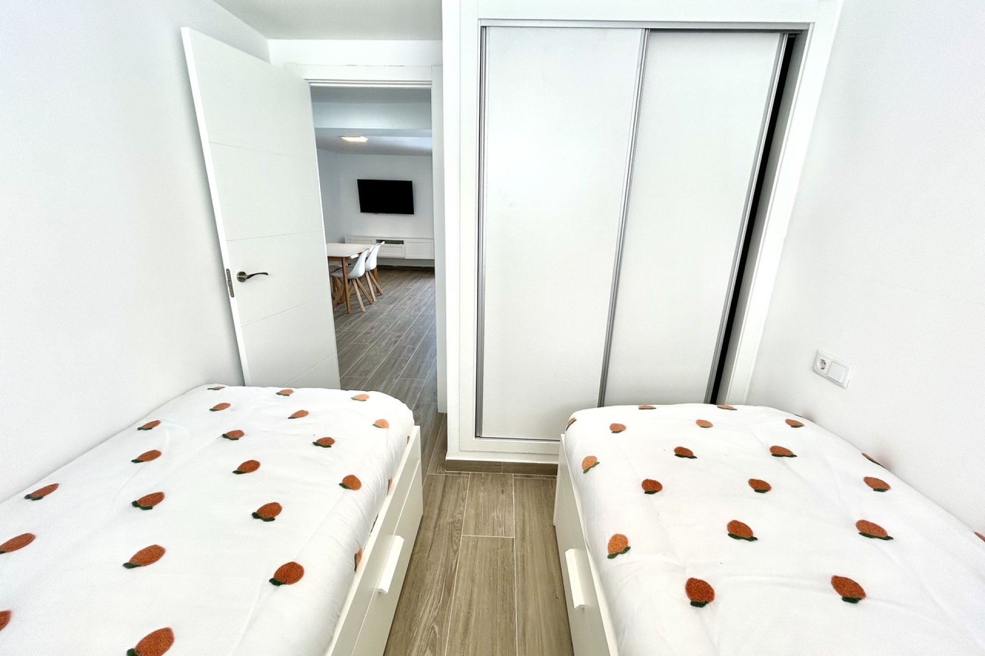 Revente - Villa -
Villamartin - Costa Blanca