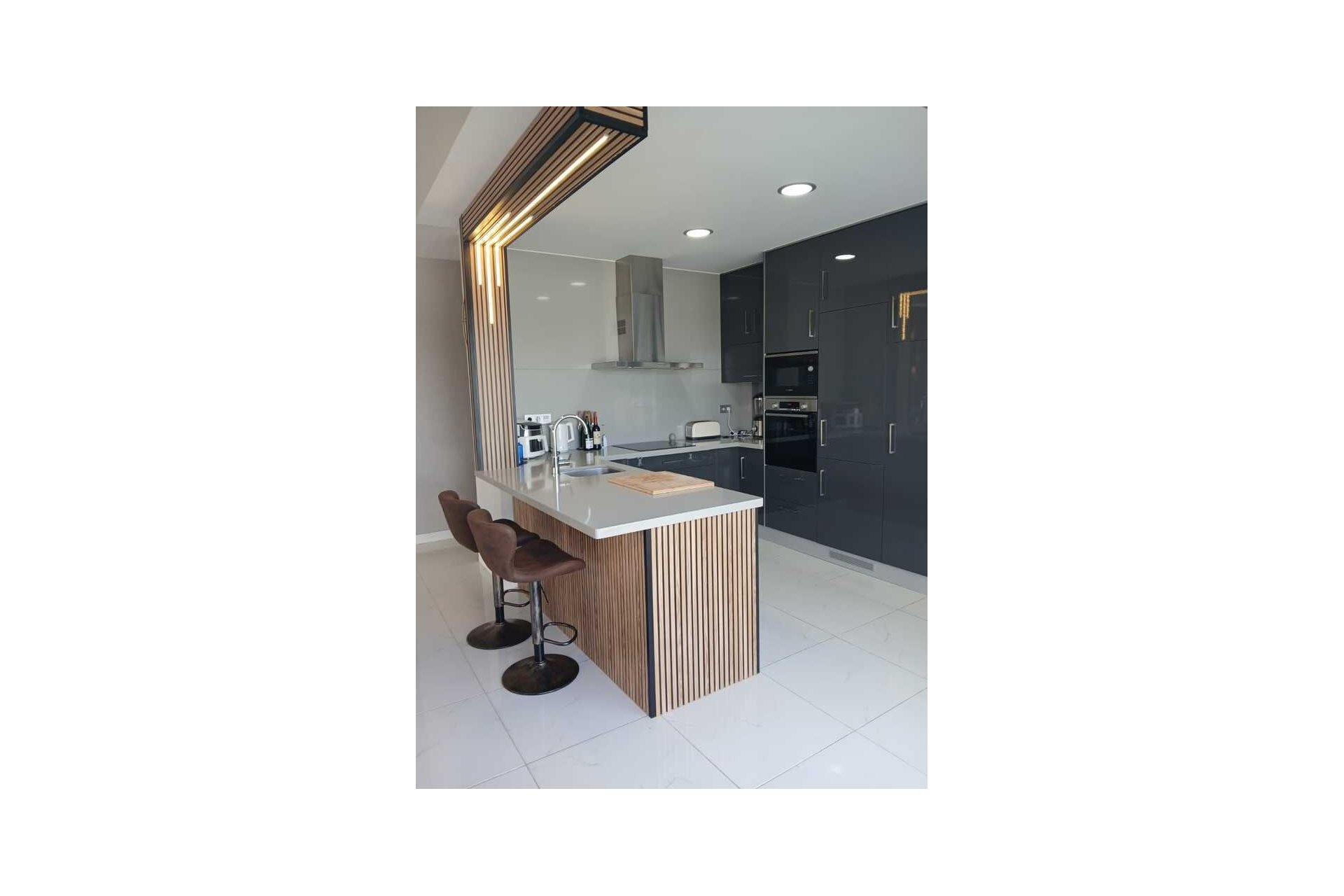 Revente - Villa -
Villamartin - Costa Blanca