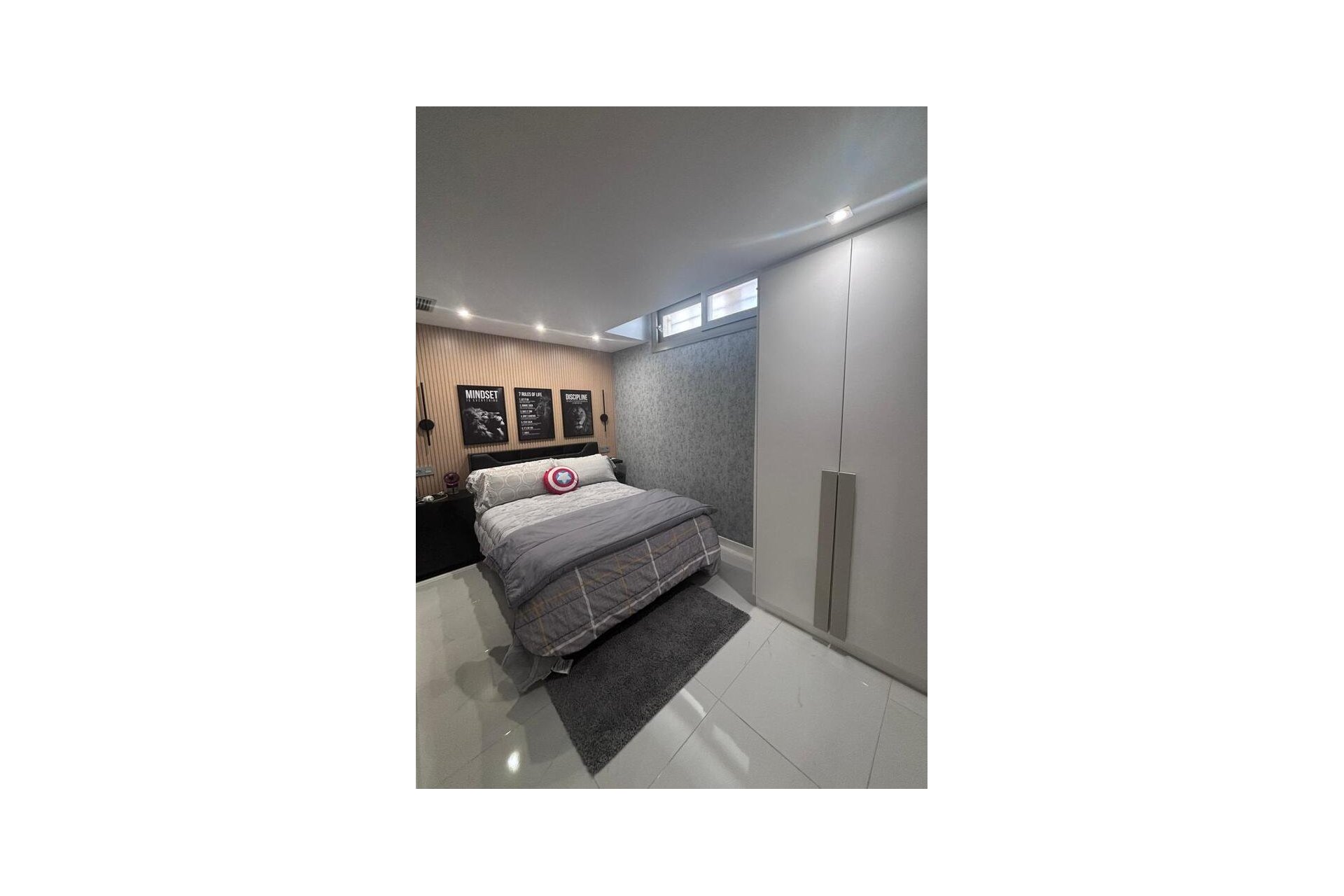 Revente - Villa -
Villamartin - Costa Blanca