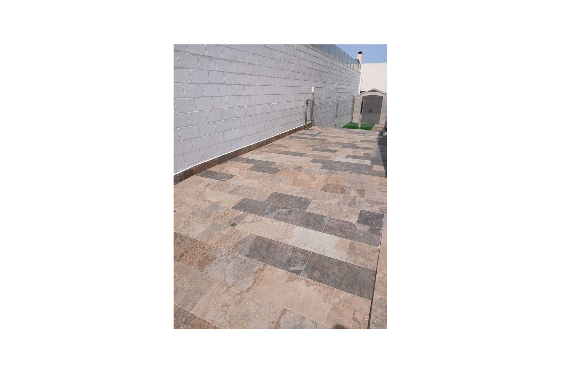 Revente - Villa -
Villamartin - Costa Blanca