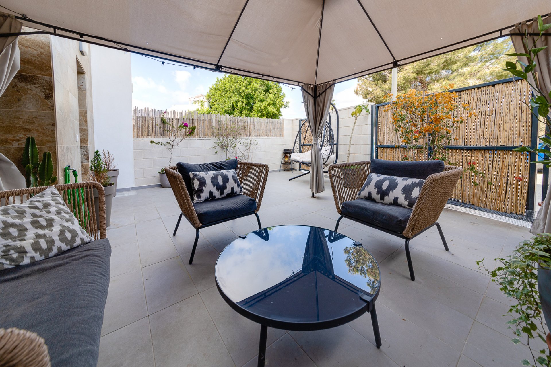 Revente - Villa -
Villamartin - Costa Blanca