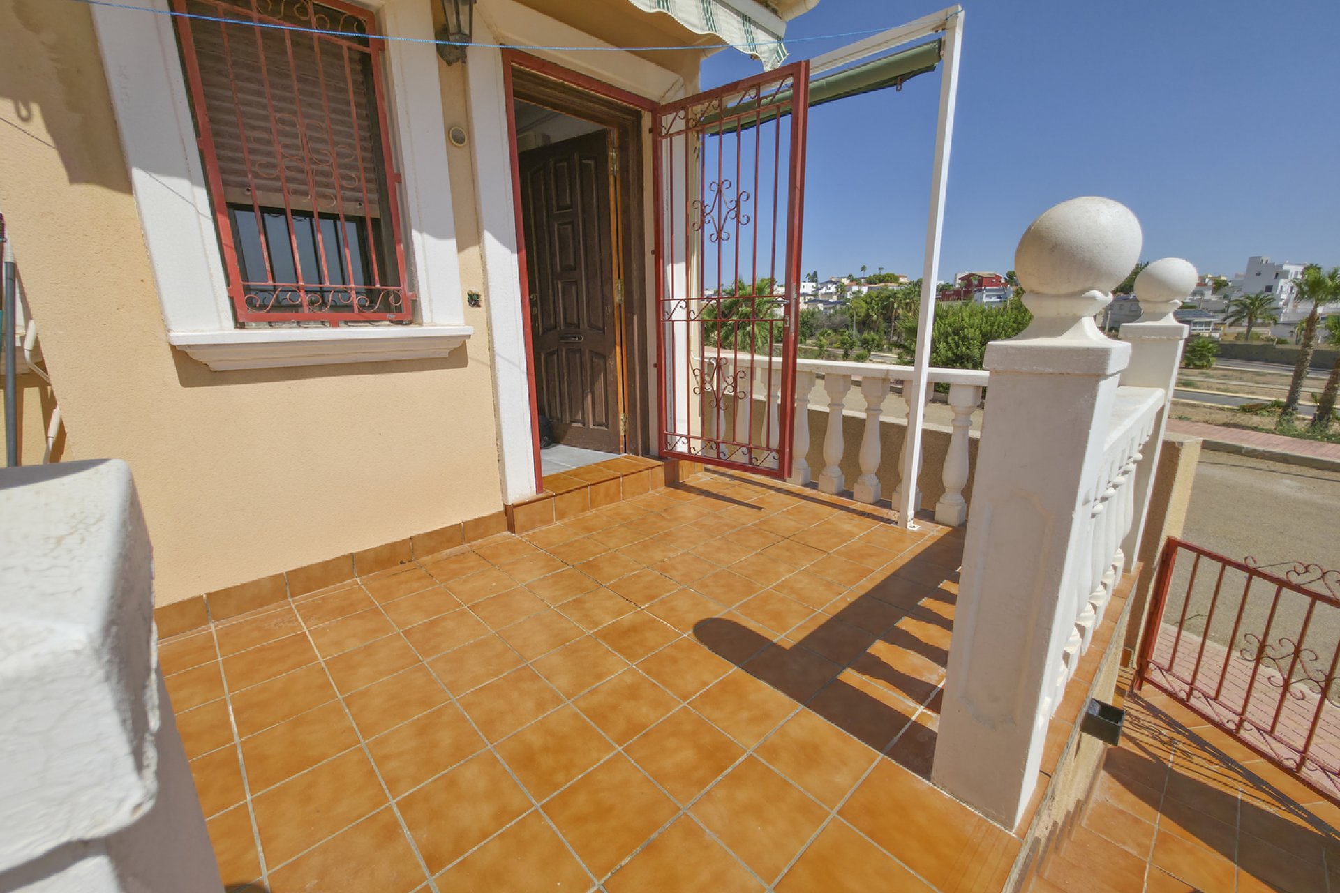 Revente - Villa -
Villamartin - Costa Blanca