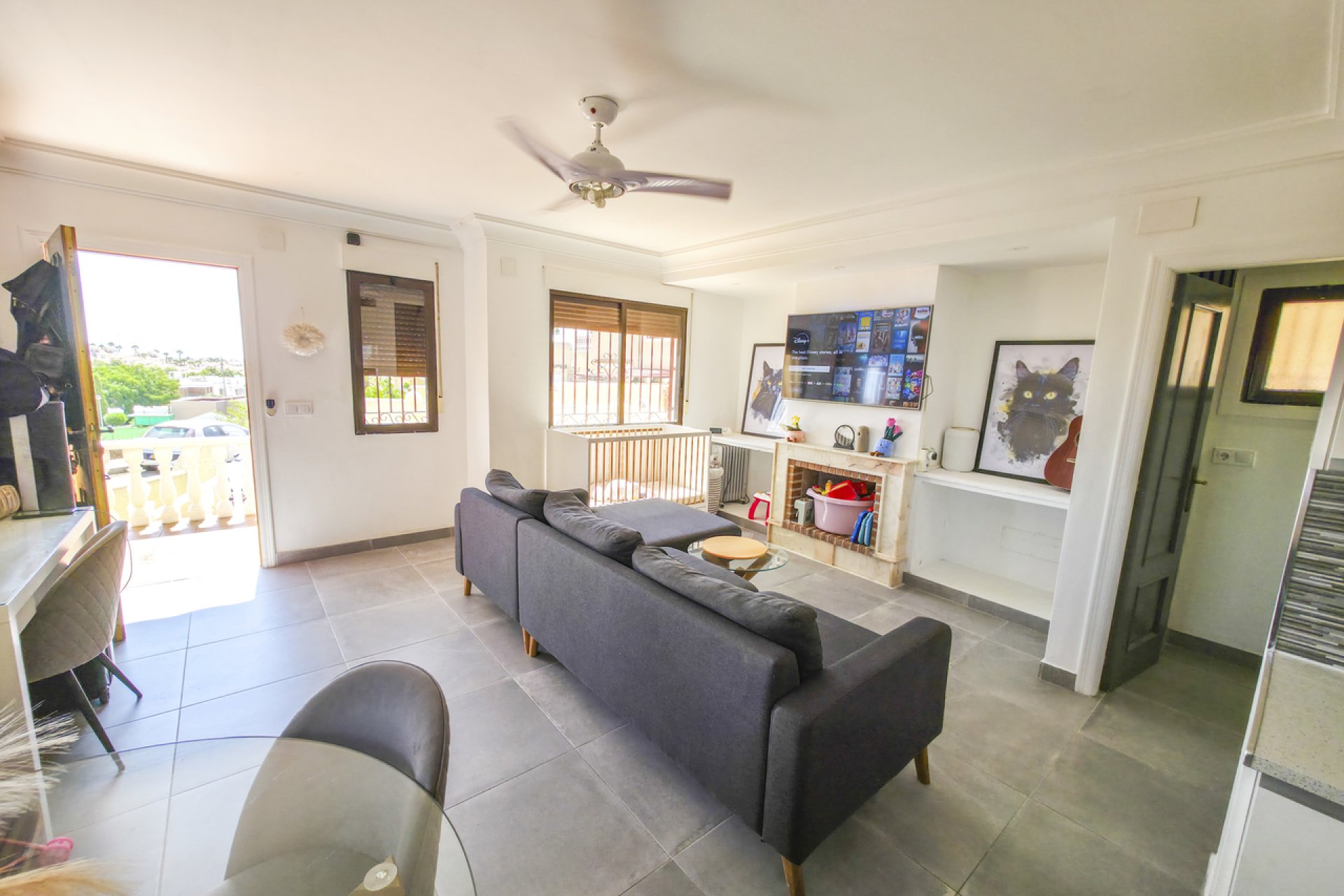 Revente - Villa -
Villamartin - Costa Blanca