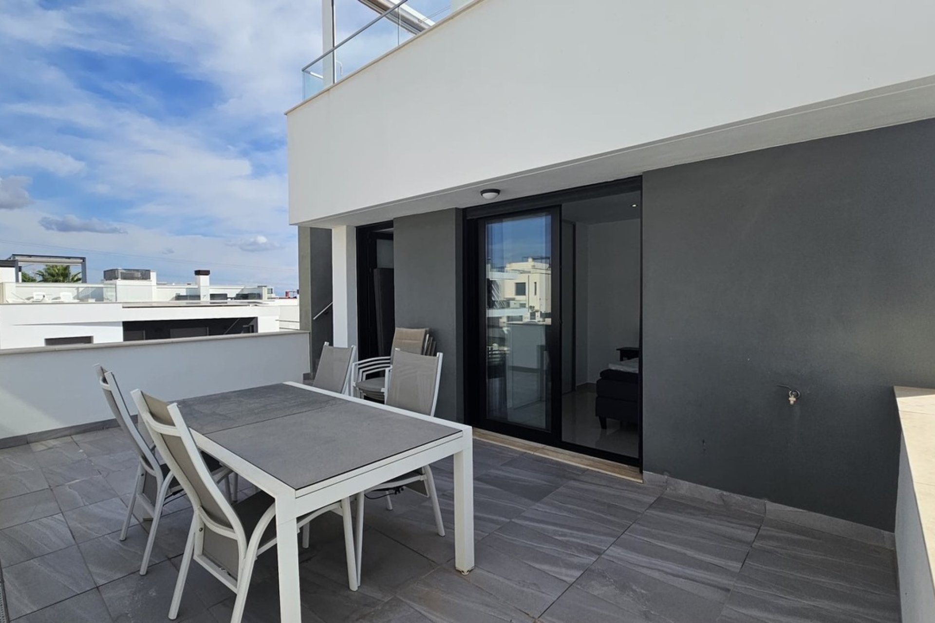 Revente - Villa -
Villamartin - Costa Blanca