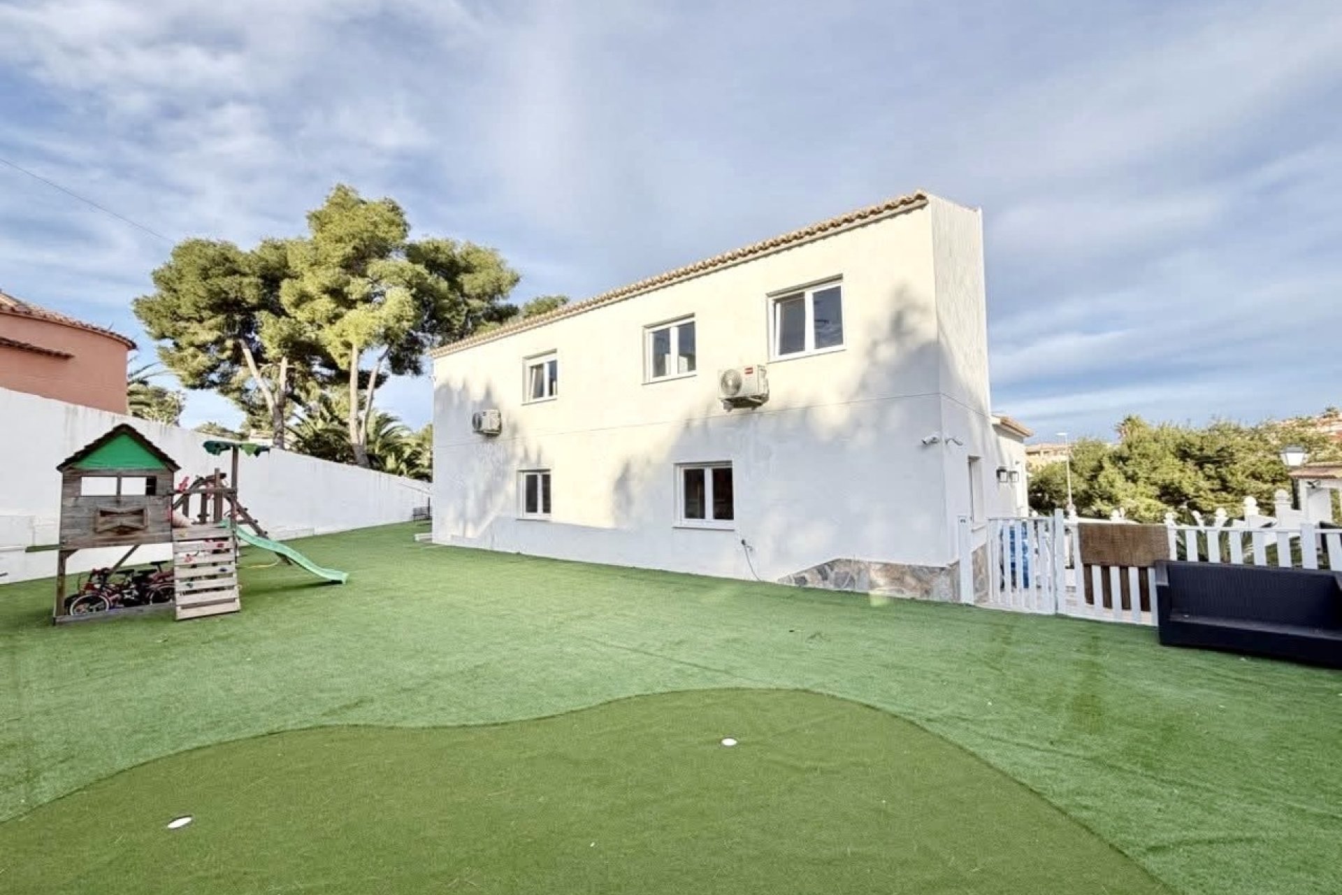 Revente - Villa -
Villamartin - Costa Blanca