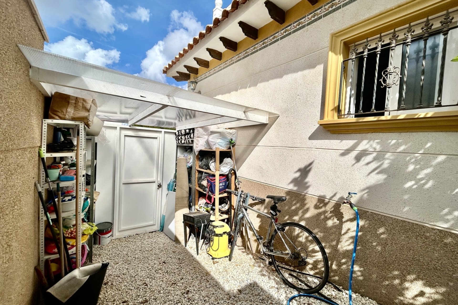 Revente - Villa -
Villamartin - Costa Blanca