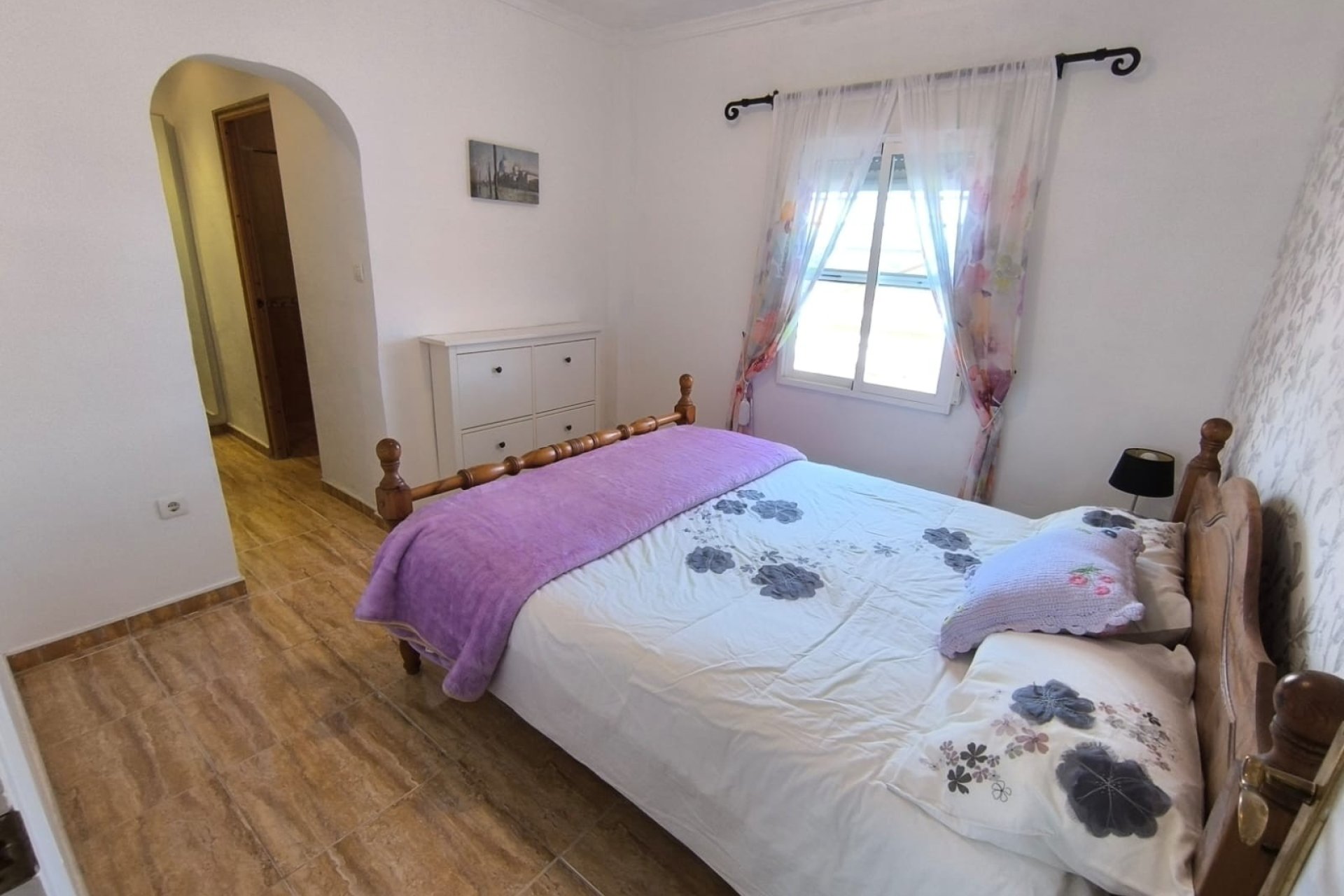 Revente - Villa -
Villena - Inland