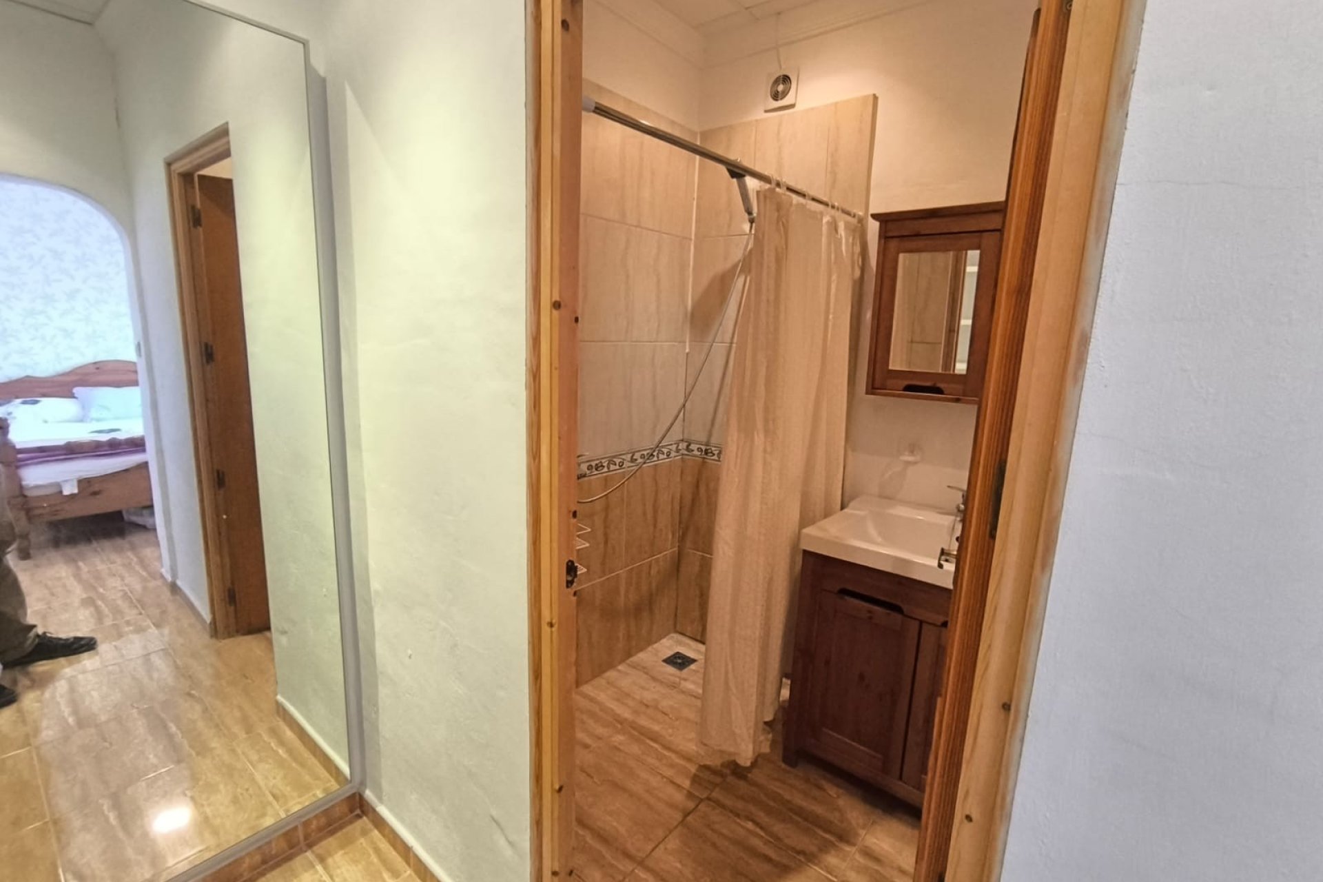 Revente - Villa -
Villena - Inland