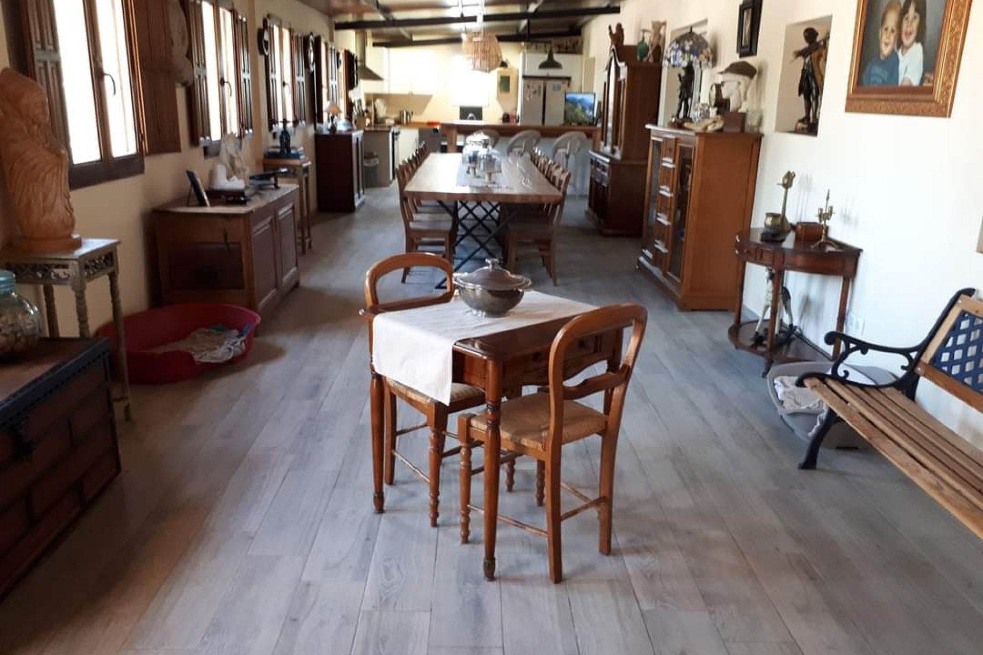 Revente - Villa -
Villena - Inland