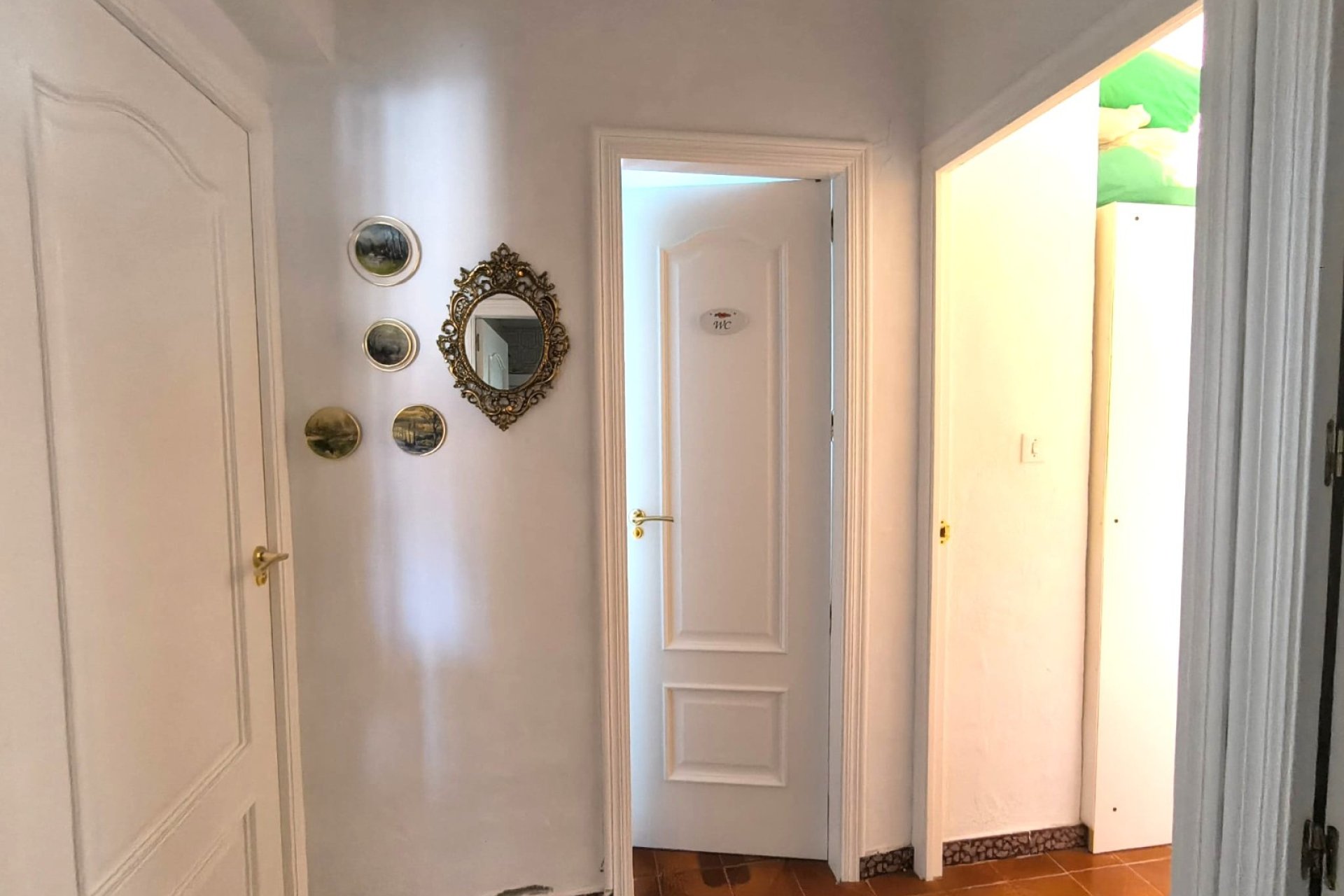 Revente - Villa -
Villena - Inland