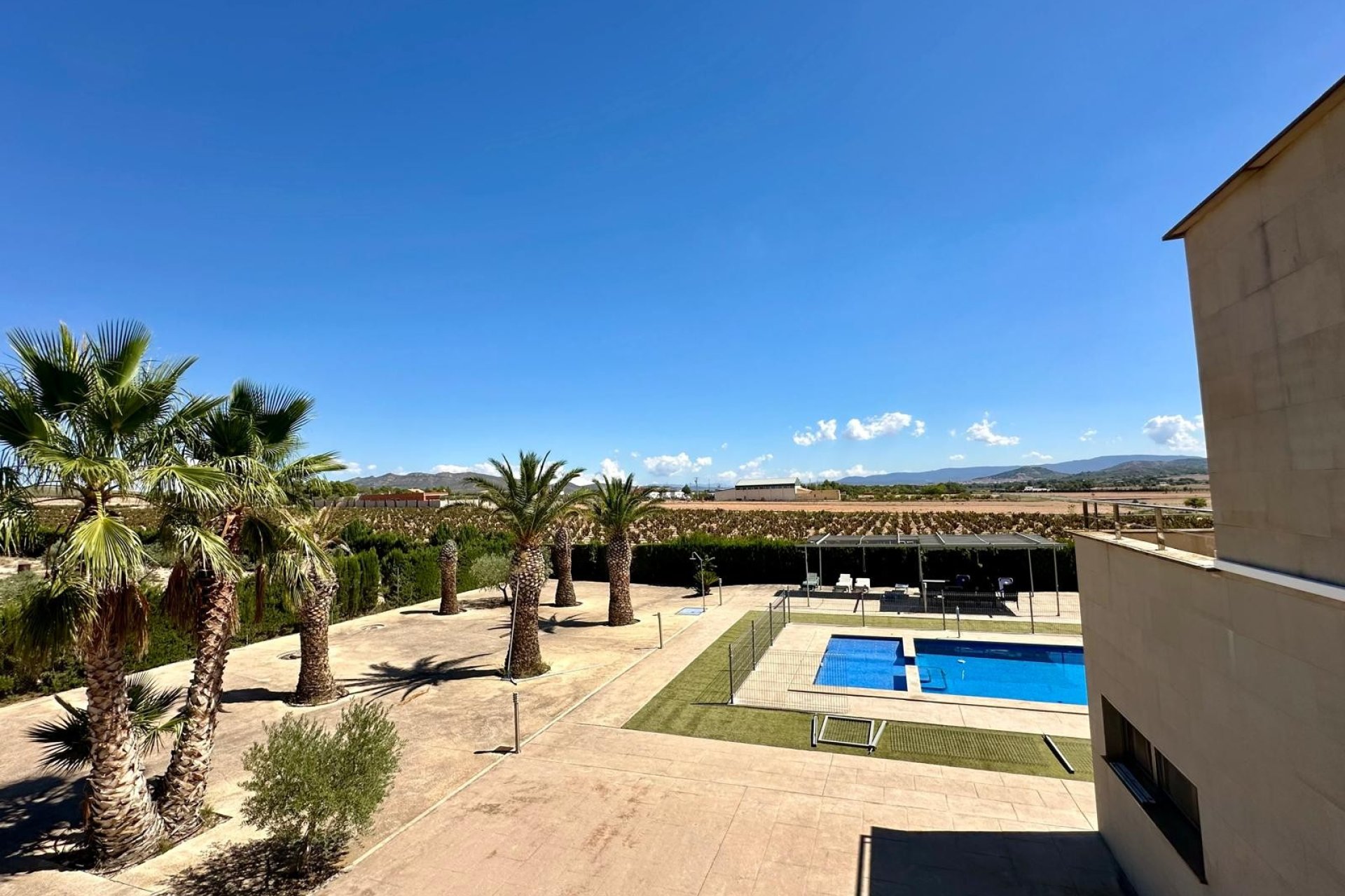 Revente - Villa -
Yecla - Inland