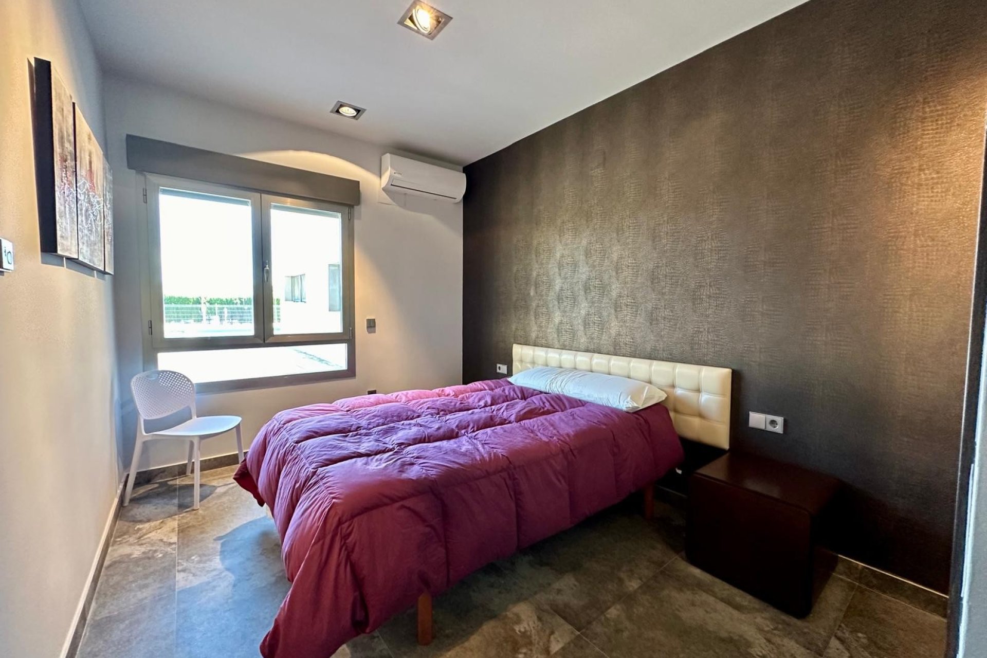 Revente - Villa -
Yecla - Inland