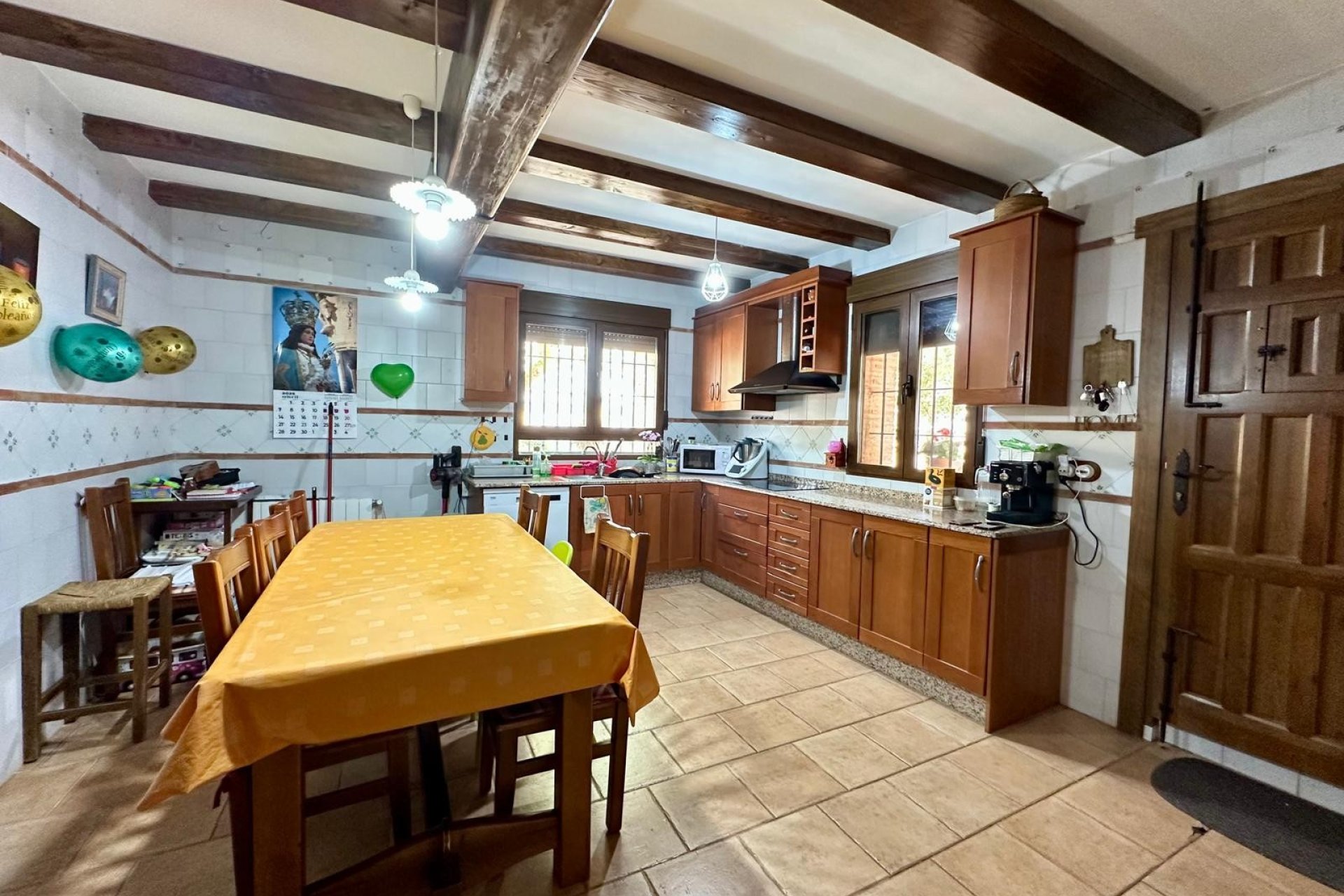 Revente - Villa -
Yecla - Inland