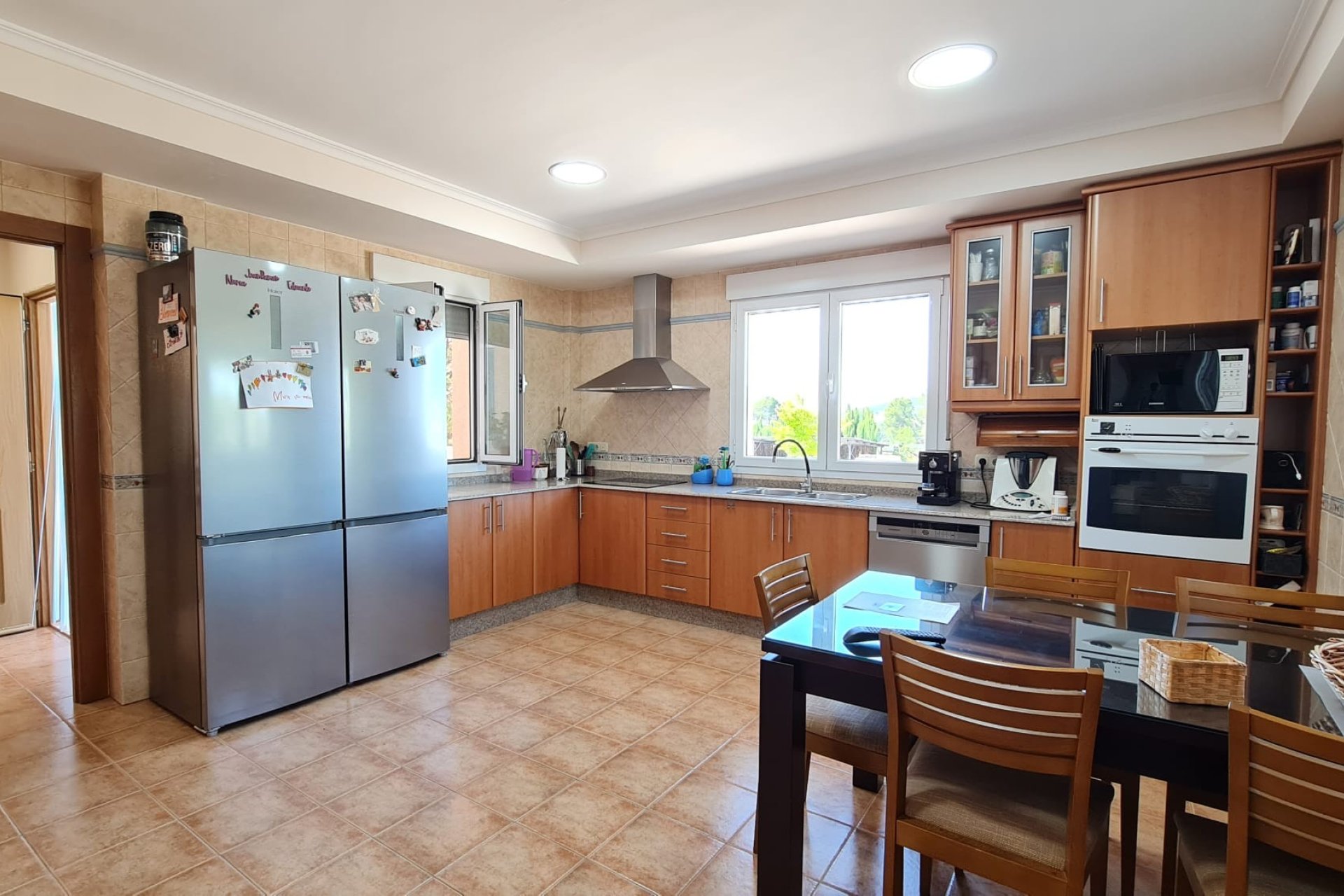 Revente - Villa -
Yecla - Inland