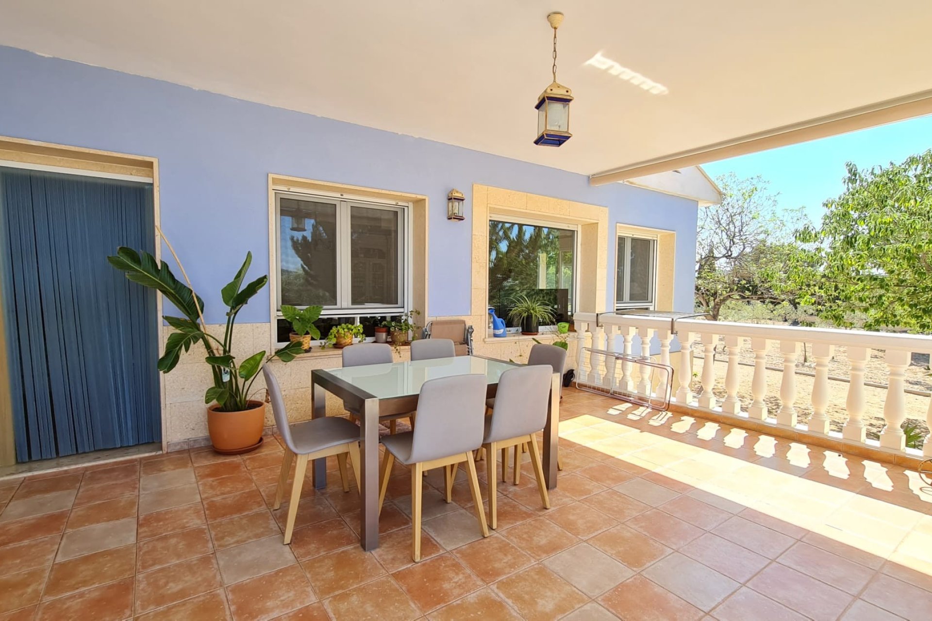 Revente - Villa -
Yecla - Inland